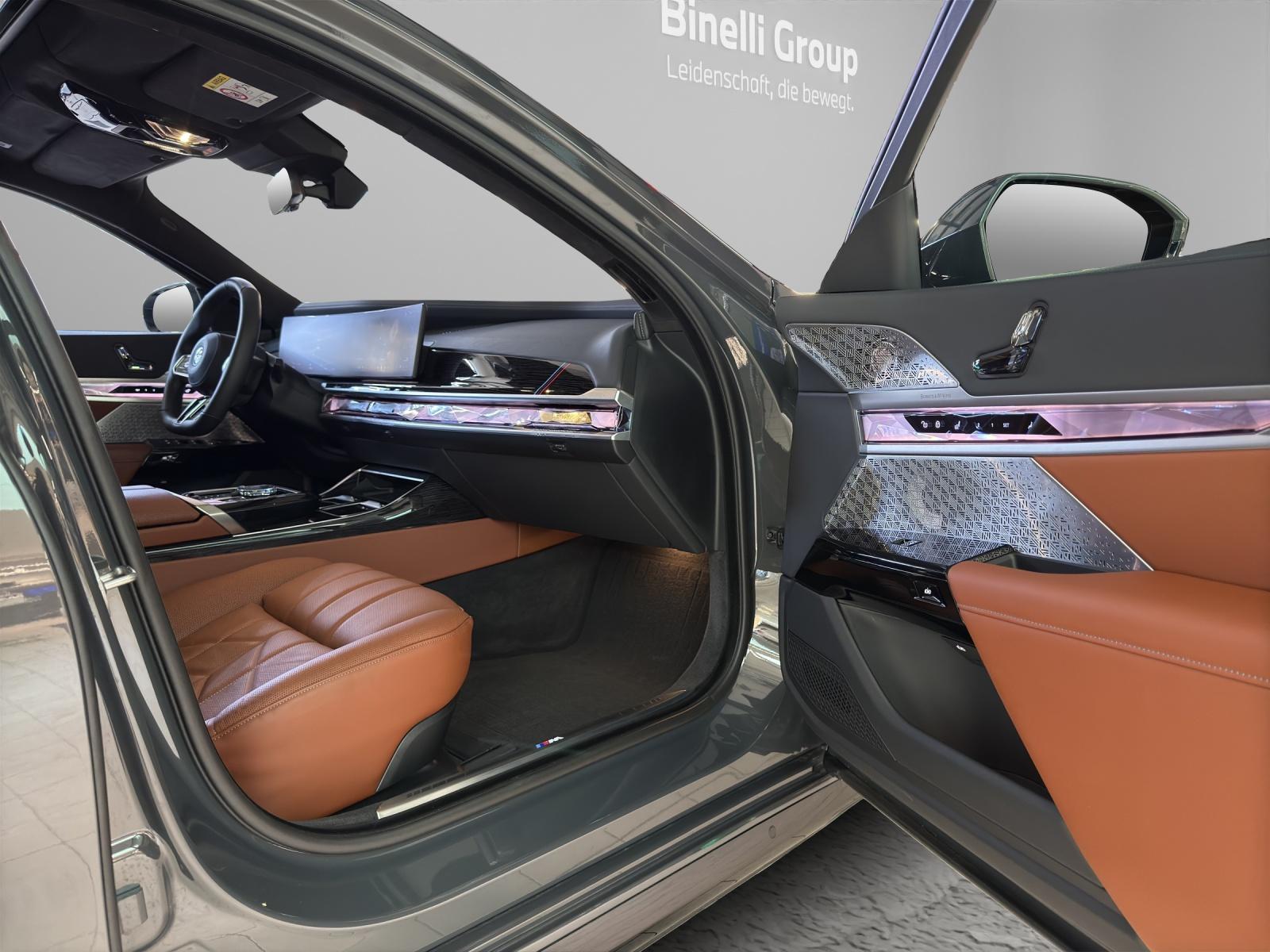 BMW i7 G70 xDrive60 M-SportPaketPro-image-19