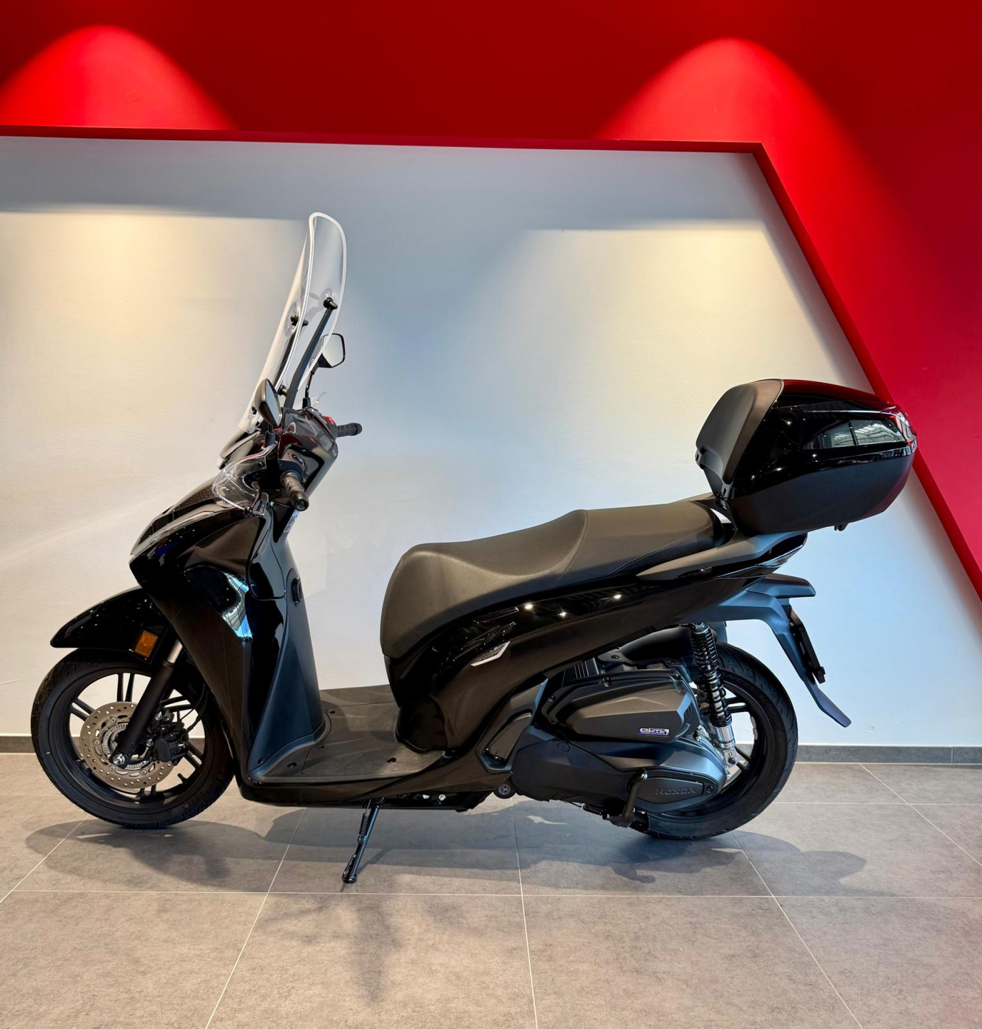 HONDA SH 350 Sporty Smart Top Box-image-2