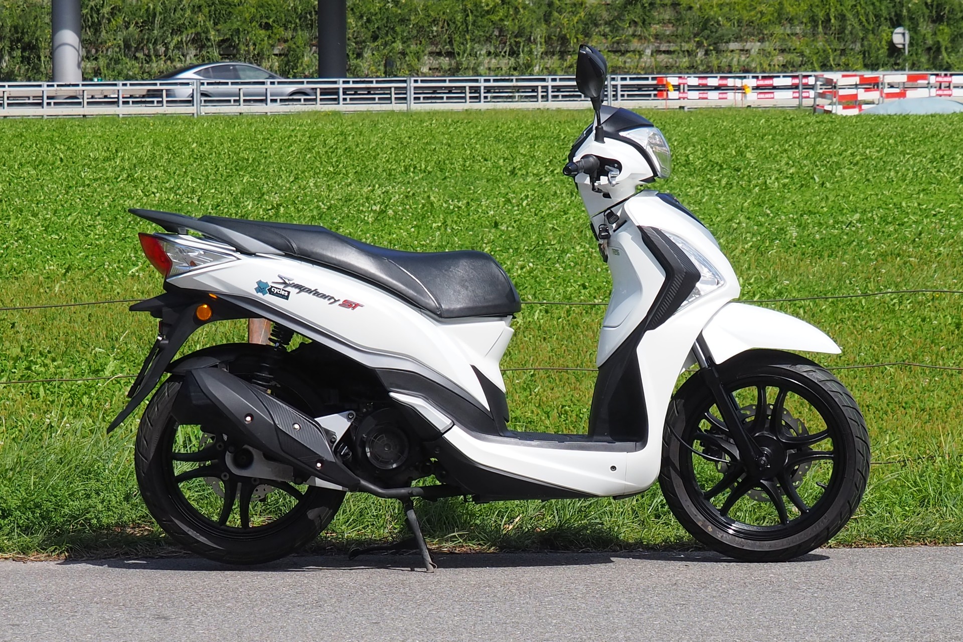 SYM Symphony ST 125 i AC-image-0