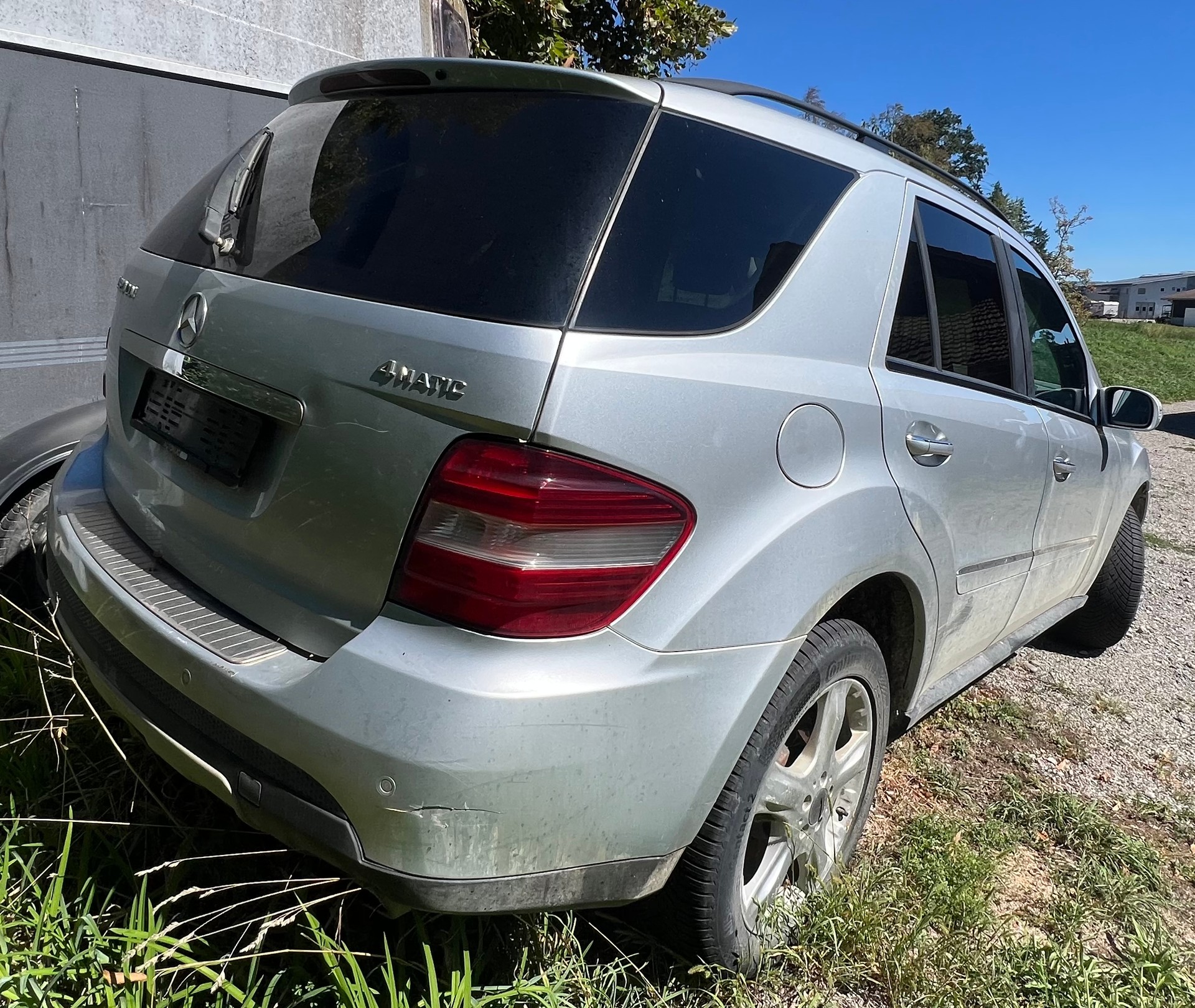 MERCEDES-BENZ ML 320-showroom-element-3