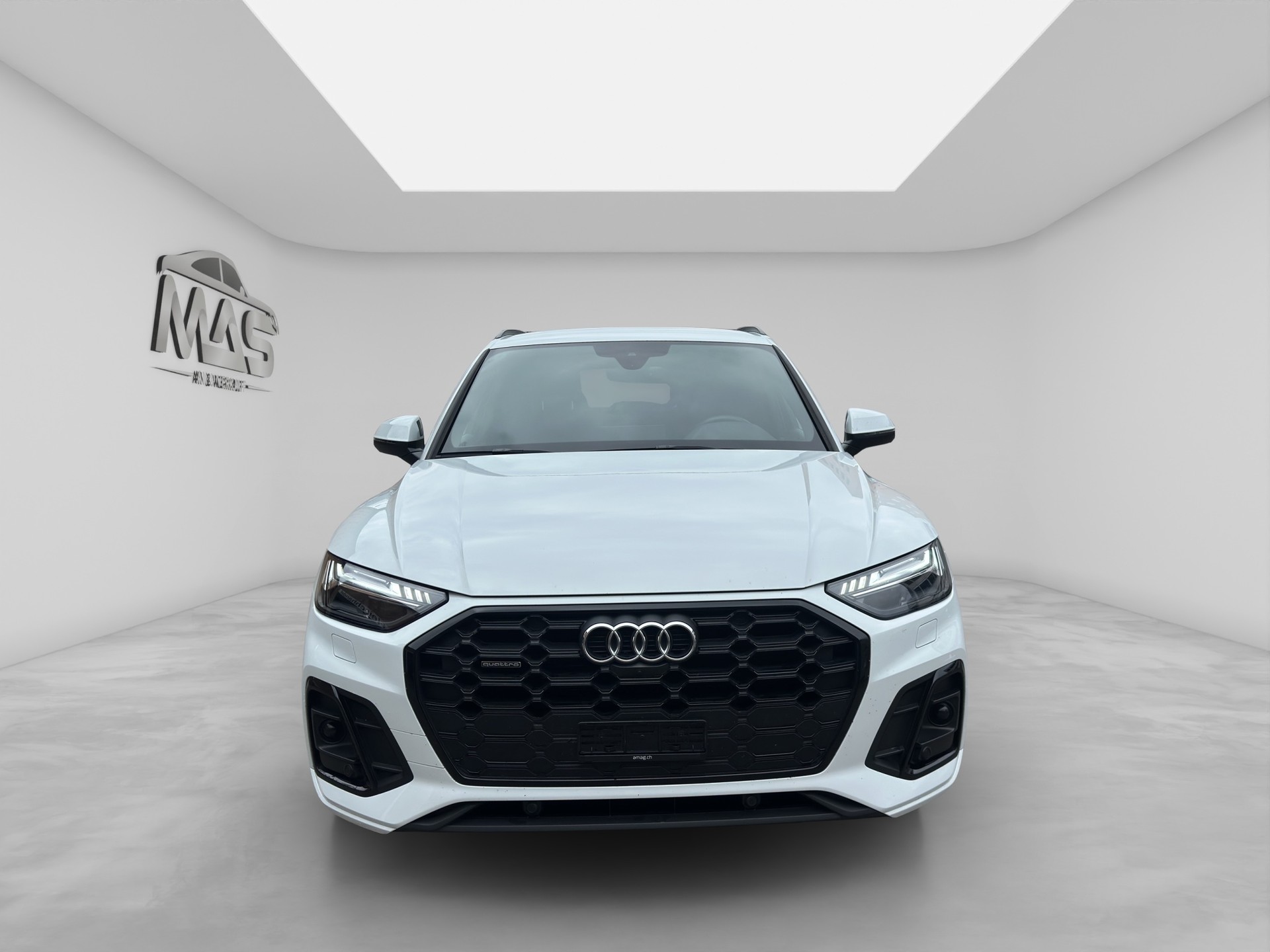 AUDI Q5 45 TFSI S-line quattro S-tronic-showroom-element-1