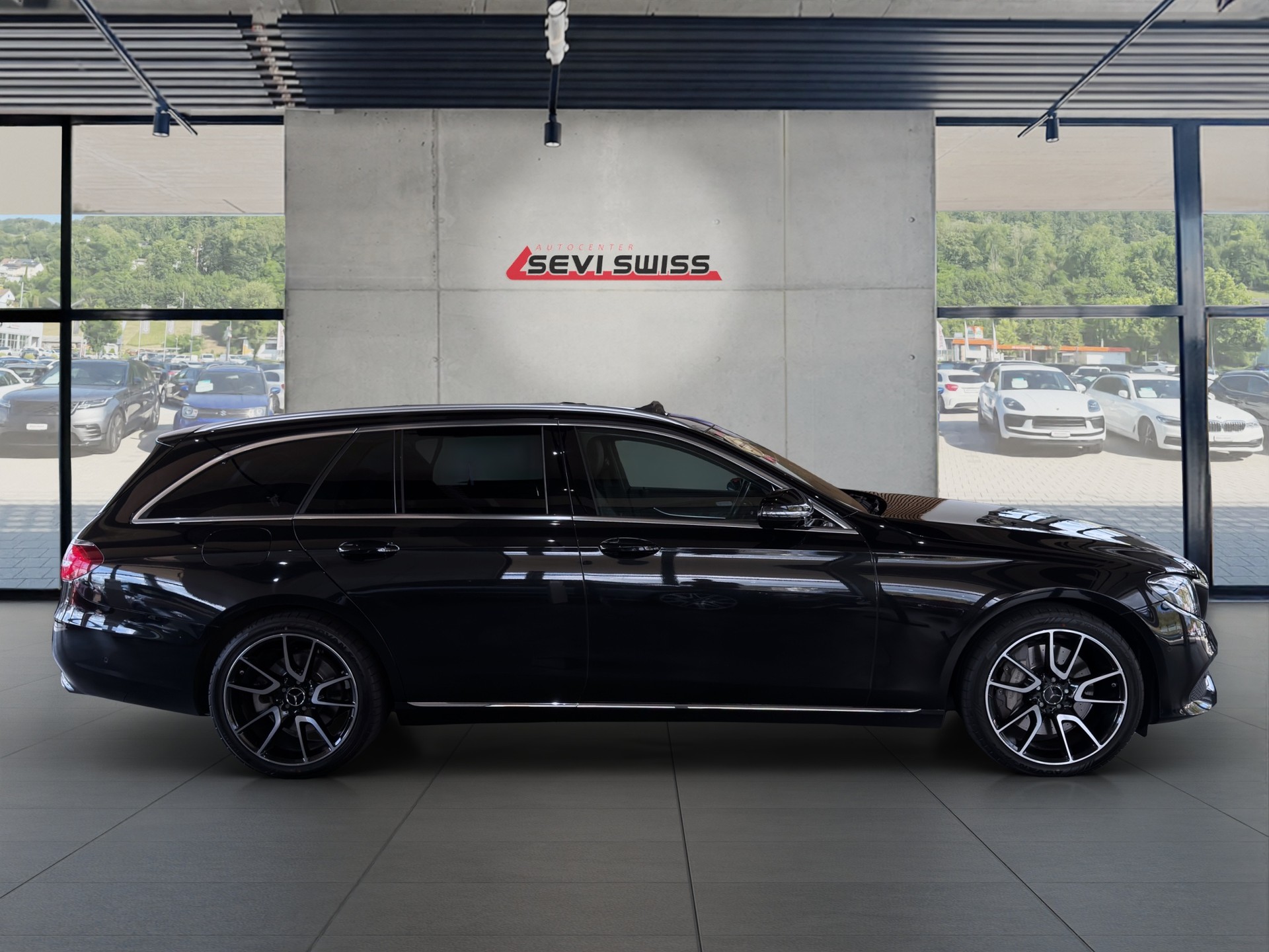 MERCEDES-BENZ E 350 d Avantgarde 4Matic 9G-Tronic*Hagelschaden*statt 29'900.- jetzt nur 24'900.- *-showroom-element-1