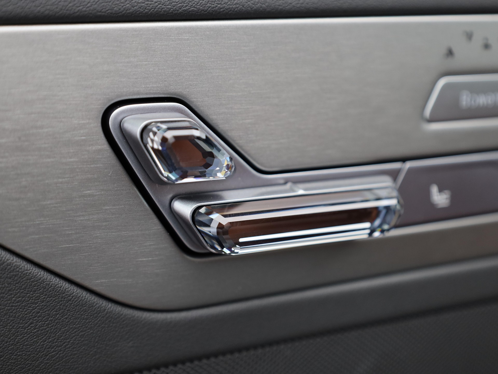BMW i7 G70 xDrive60-image-10
