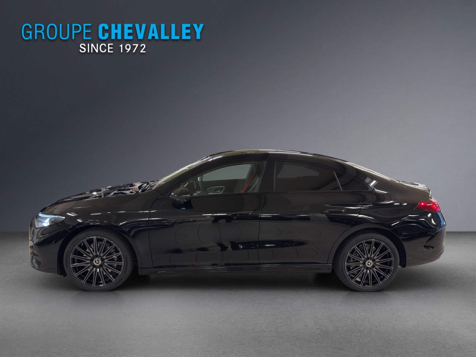 MERCEDES-BENZ CLA 250+ électrique-showroom-element-1