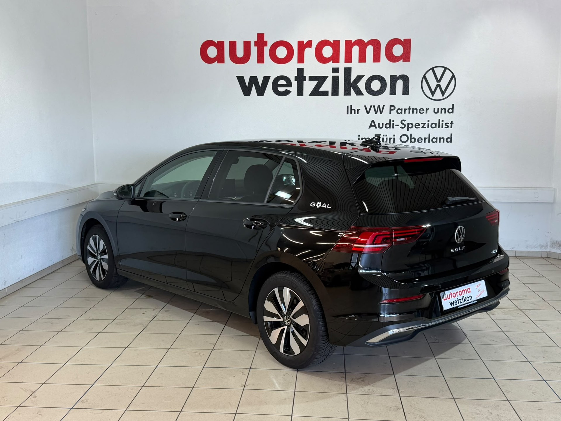 VW Golf 1.5 e TSI mHEV Life DSG-showroom-element-2