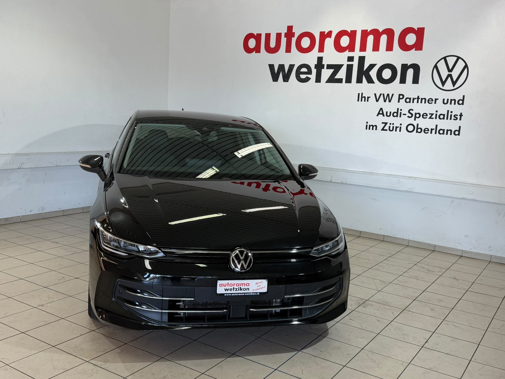 VW Golf 1.5 e TSI mHEV Life DSG-showroom-element-1