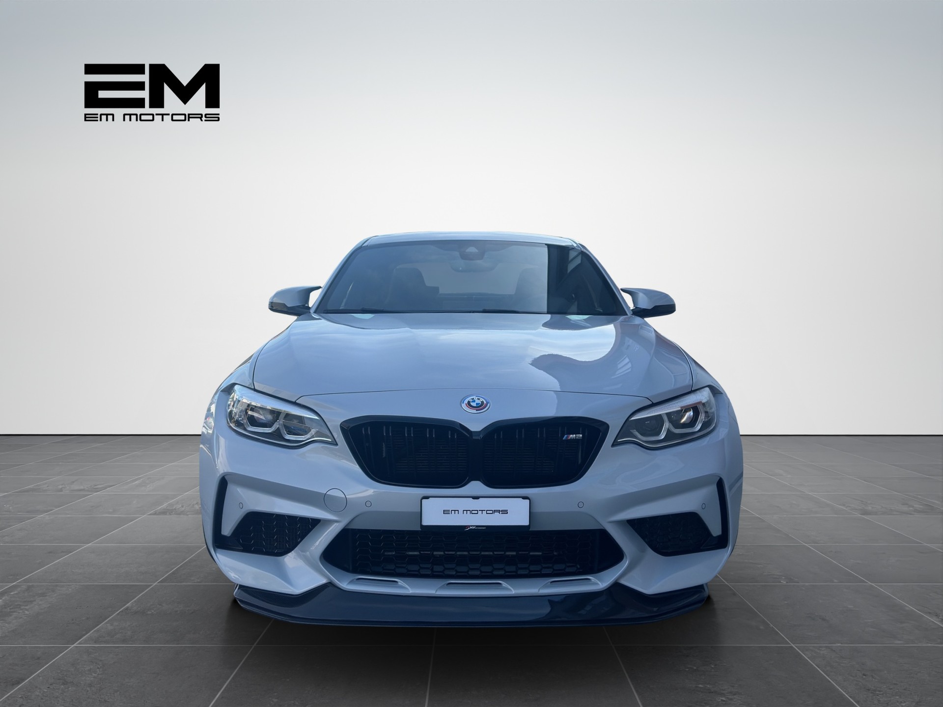 BMW M2 Competition Drivelogic-showroom-element-1