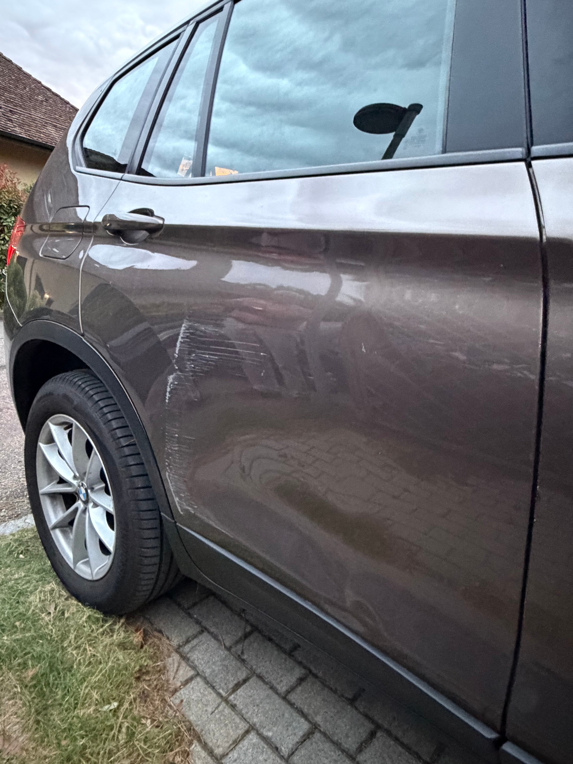 BMW X3 xDrive 20d-image-6