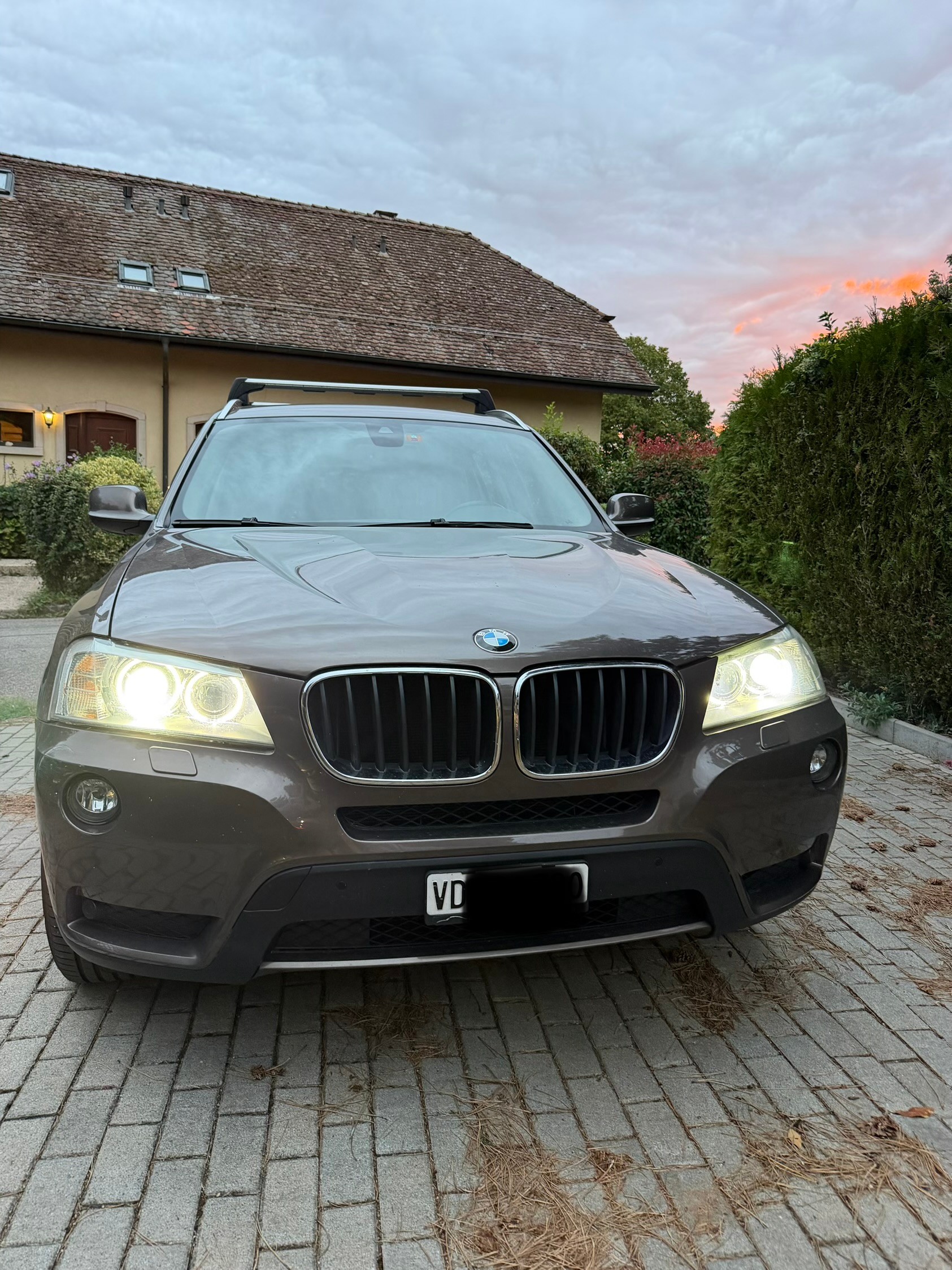 BMW X3 xDrive 20d-image-2