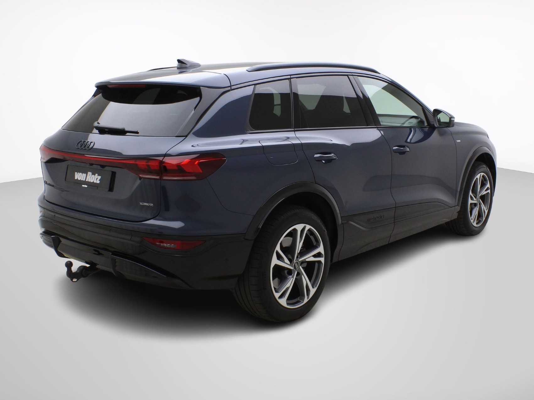 AUDI Q6 e-tron S line quattro **Audi Werksgarantie bis 02/2031**-image-5