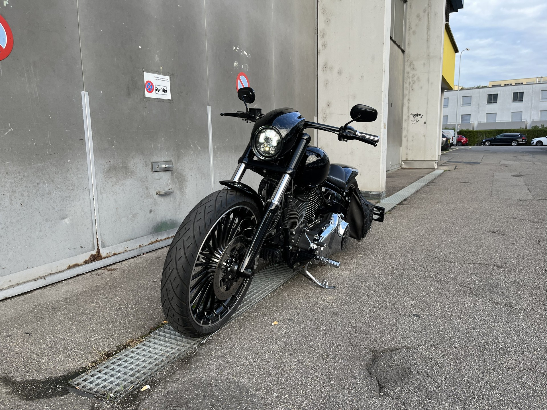 HARLEY-DAVIDSON FXSB Breakout 103 ABS-image-8