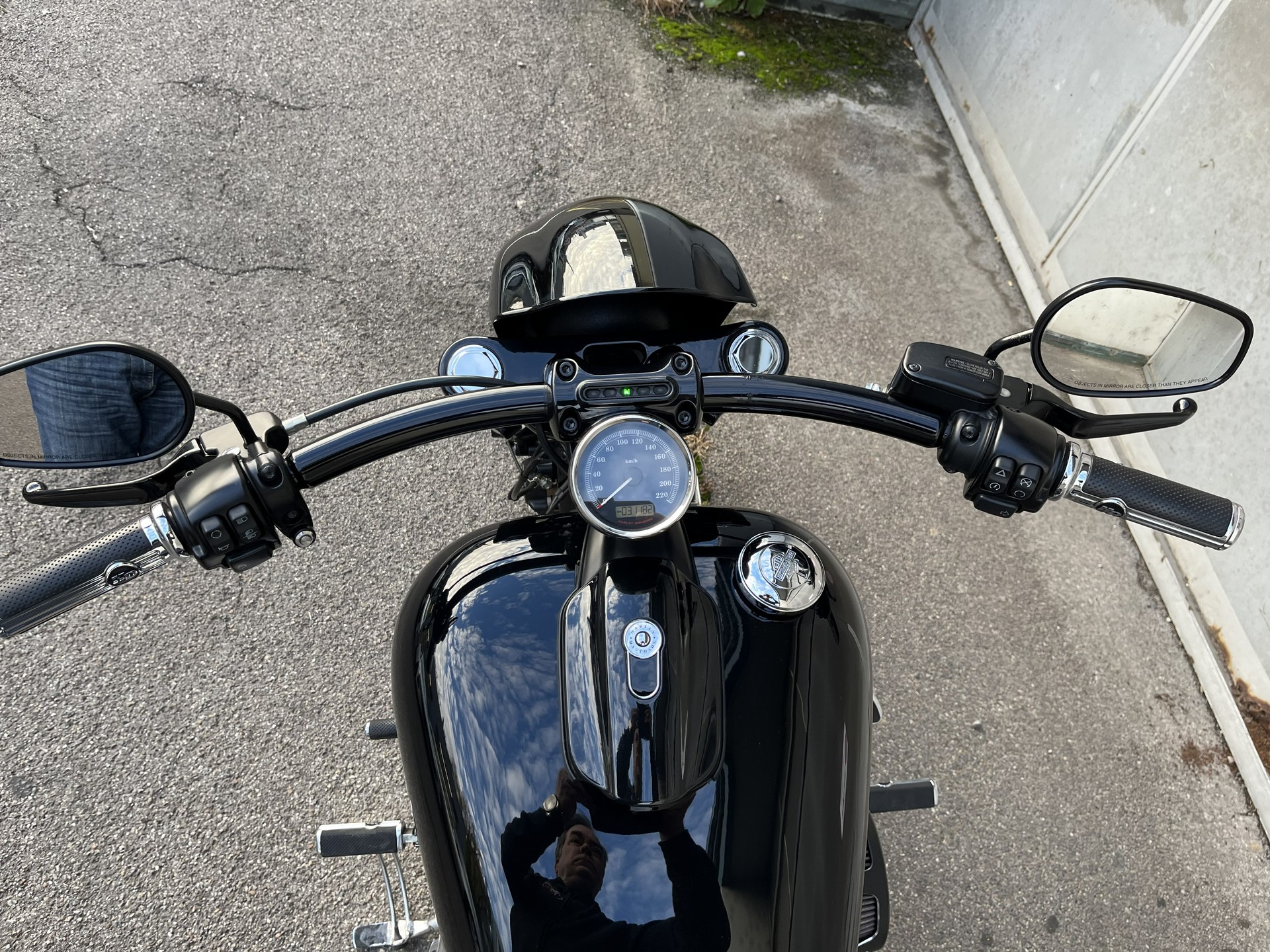 HARLEY-DAVIDSON FXSB Breakout 103 ABS-image-12