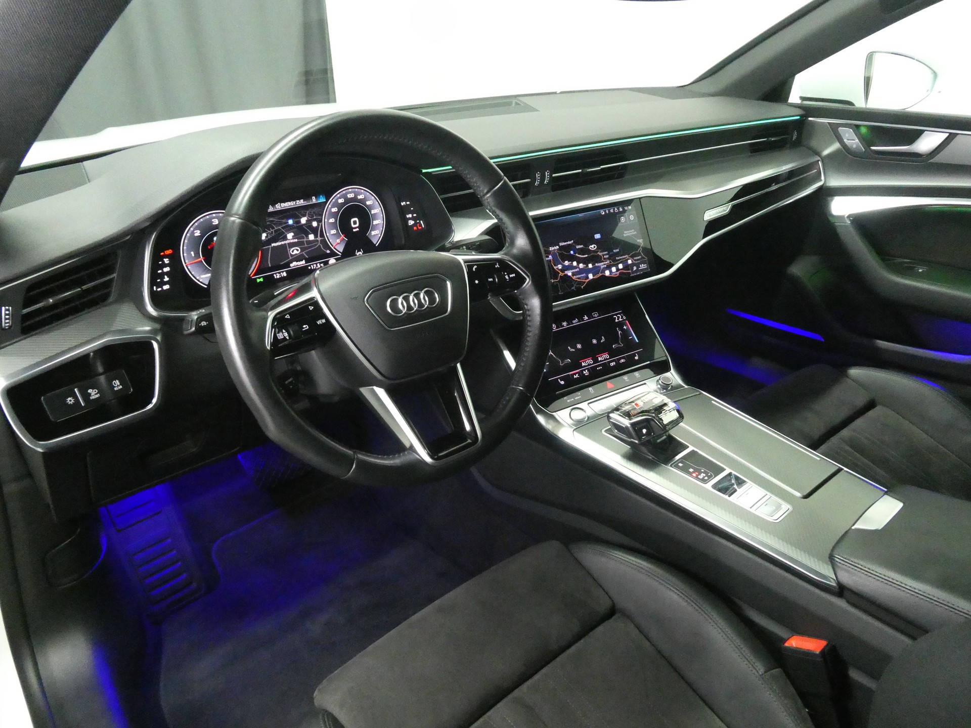 AUDI A7 Sportback 50 TDI S-line quattro S-tronic - Matrix LED - Leder/Alcantara - B&O - 360° Kamera - AHK - 286 PS-image-8