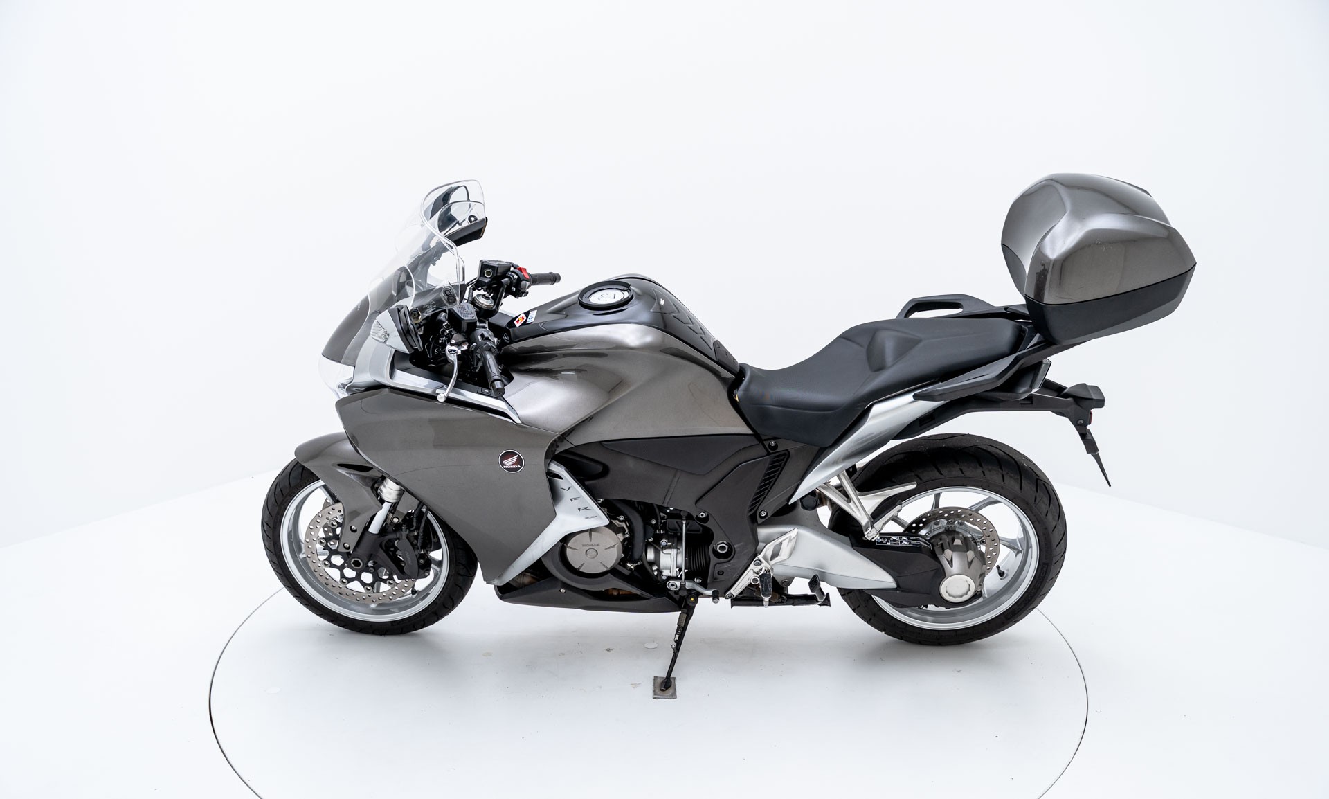 HONDA VFR 1200 FA-image-5