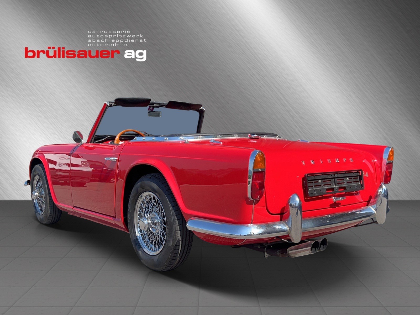 TRIUMPH TR4-showroom-element-3