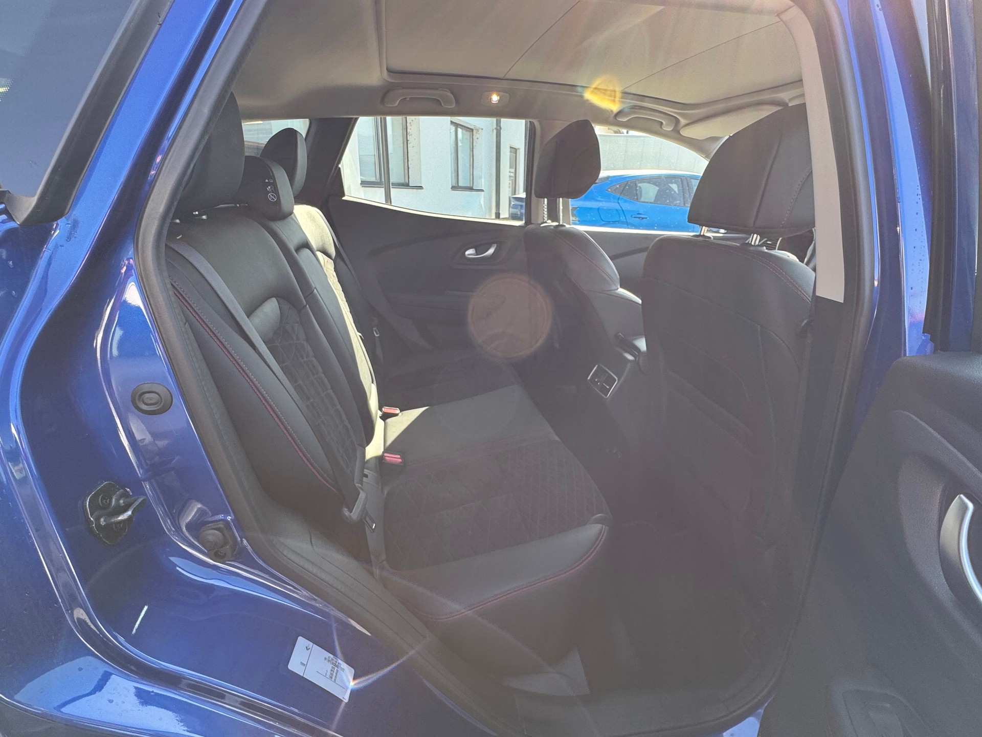 RENAULT Kadjar 1.3 TCe 160 Black Edition EDC-image-10