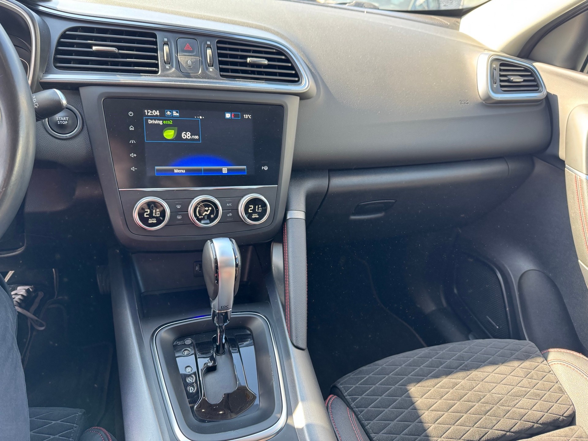 RENAULT Kadjar 1.3 TCe 160 Black Edition EDC-image-15