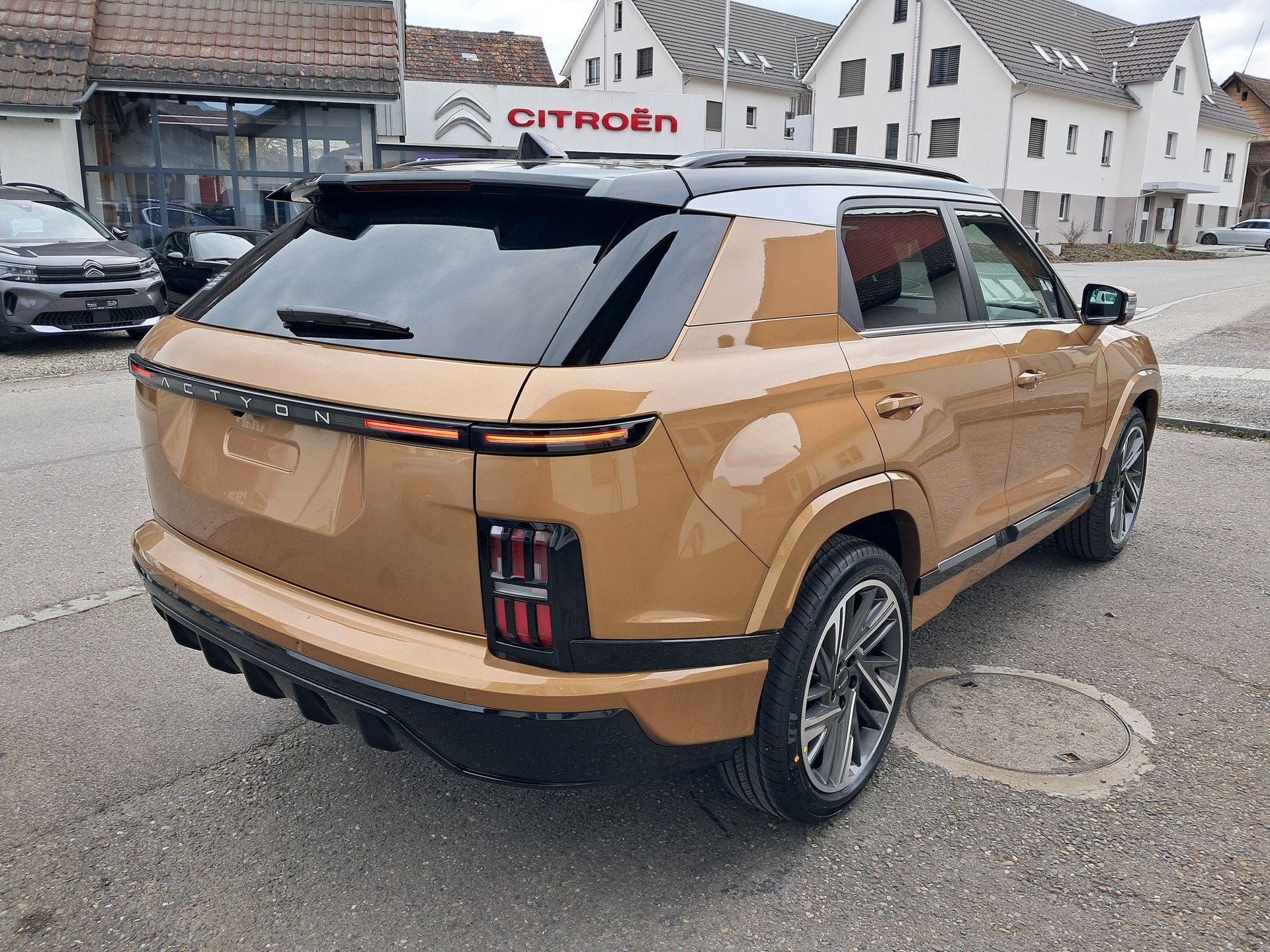 KGM-SsangYong Actyon 1.5 T GDI First Edition 4WD AT-showroom-element-2