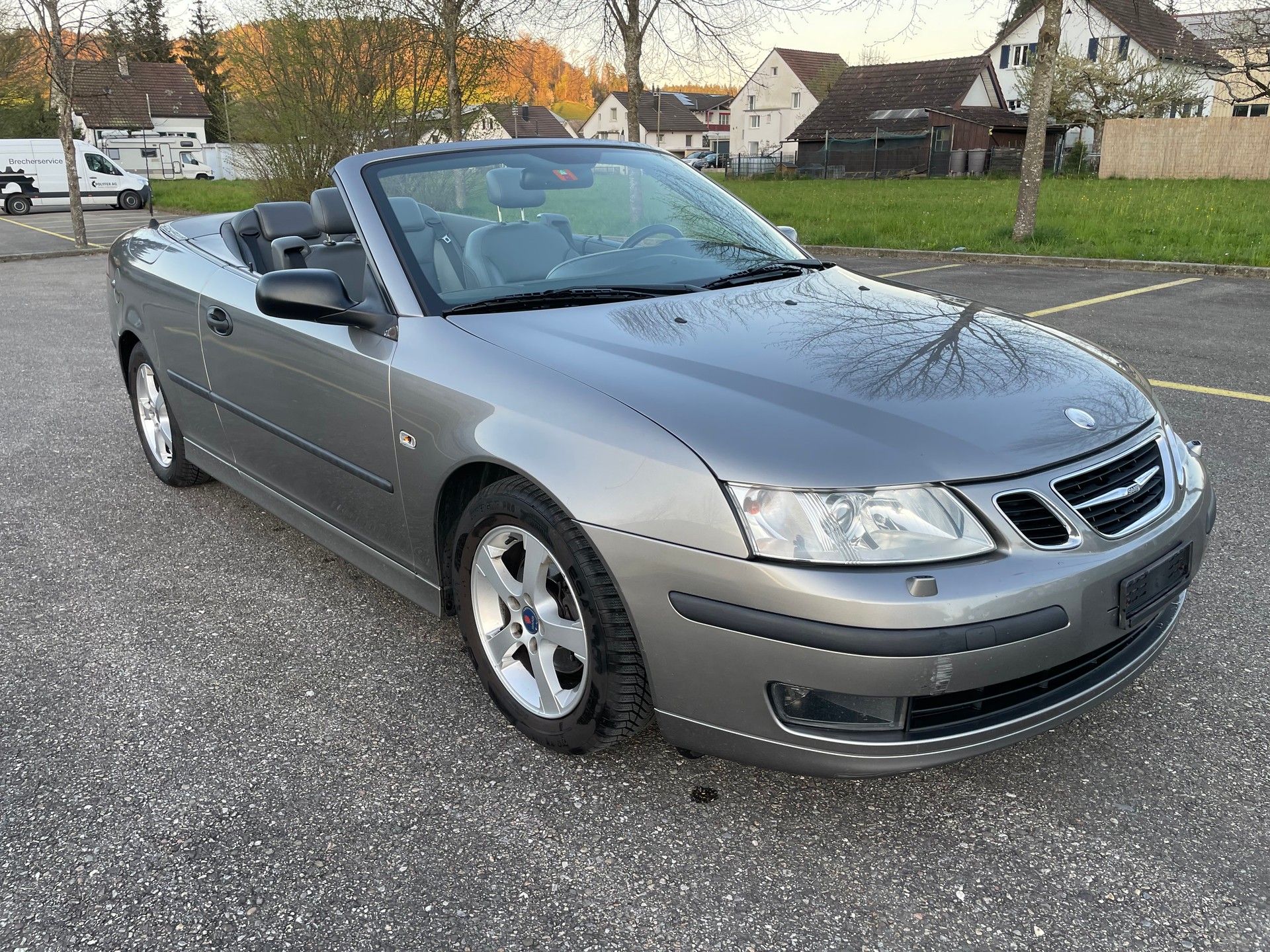 SAAB Victor