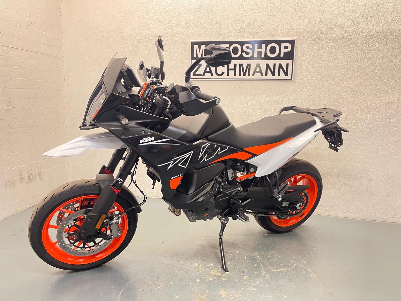 KTM 890 SMT 2024-image-2