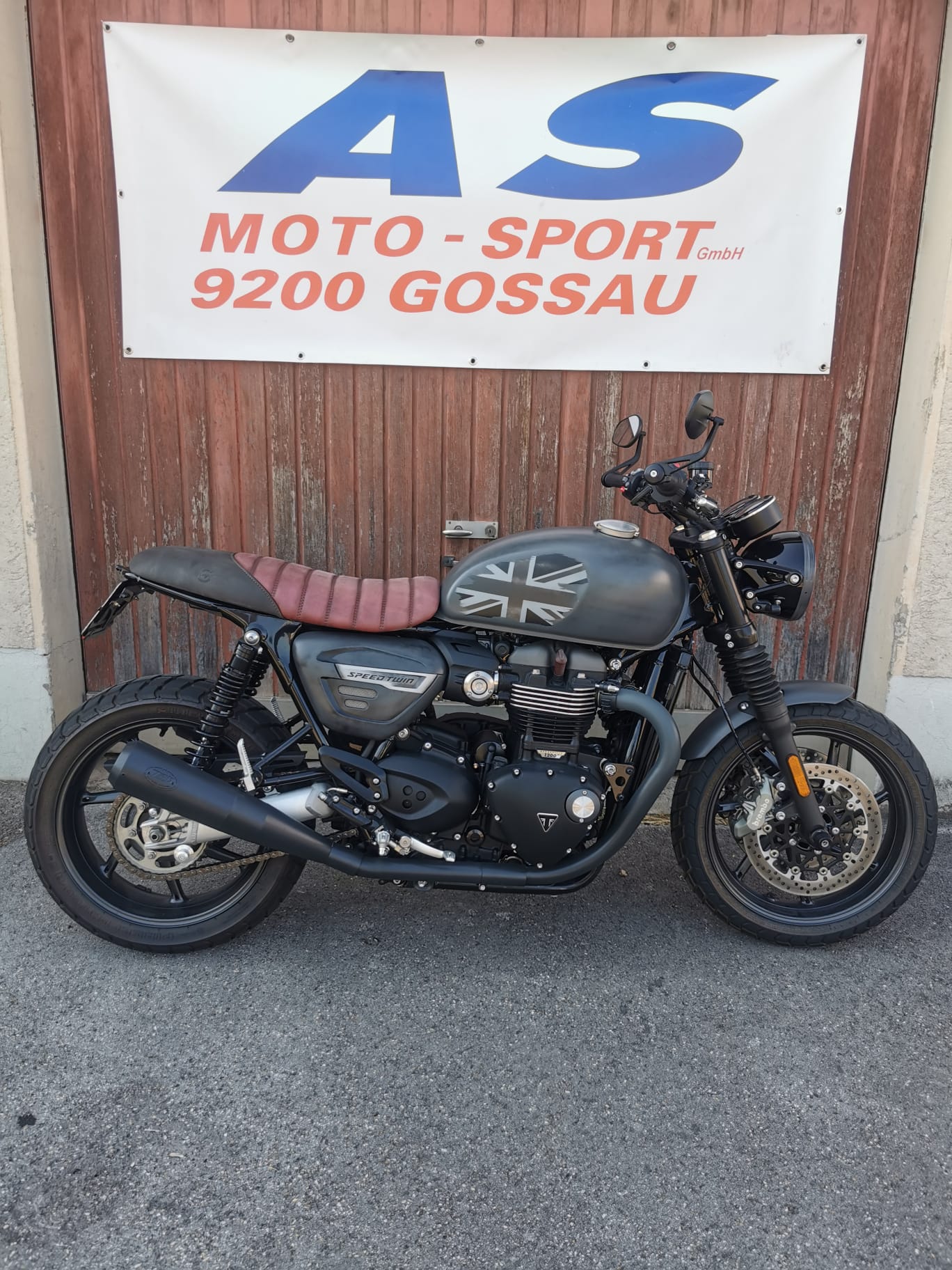 TRIUMPH Speed Twin 1200