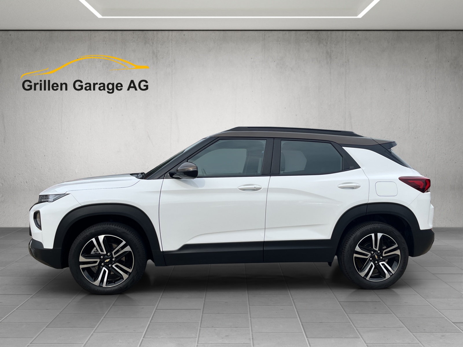 CHEVROLET TRAILBLAZER-showroom-element-1