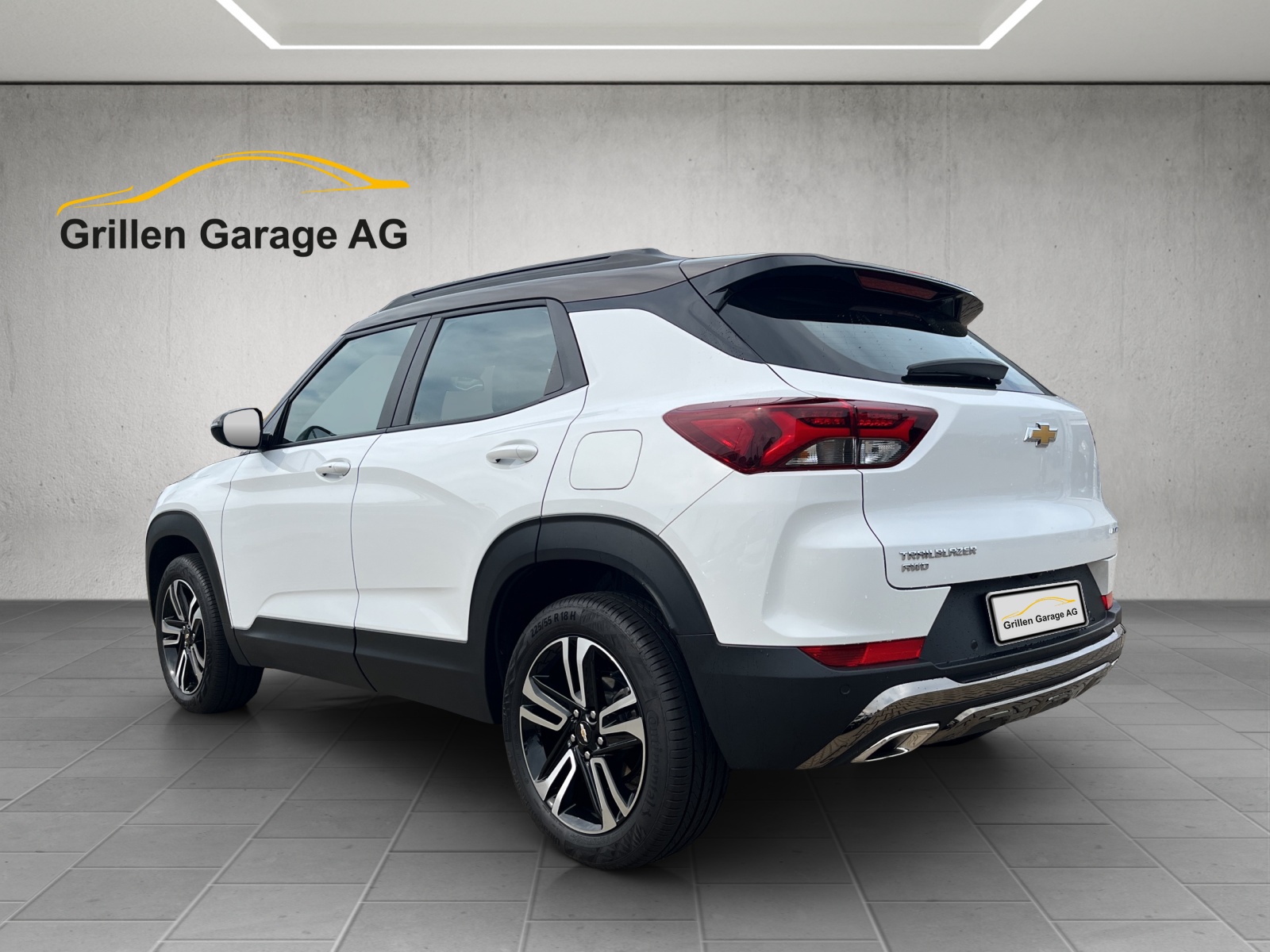 CHEVROLET TRAILBLAZER-showroom-element-2