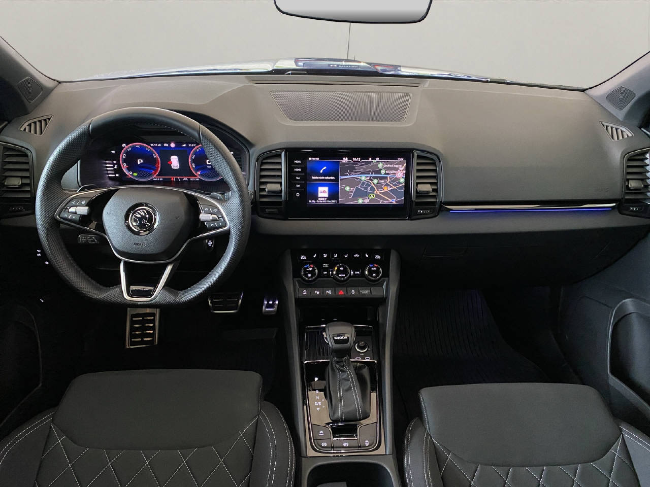 SKODA Karoq 1.5 TSI SportLine DSG-image-5
