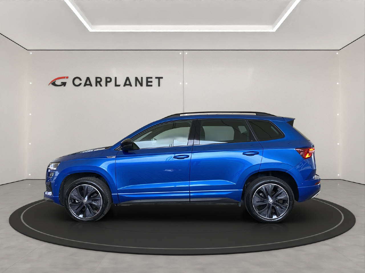 SKODA Karoq 1.5 TSI SportLine DSG-showroom-element-1