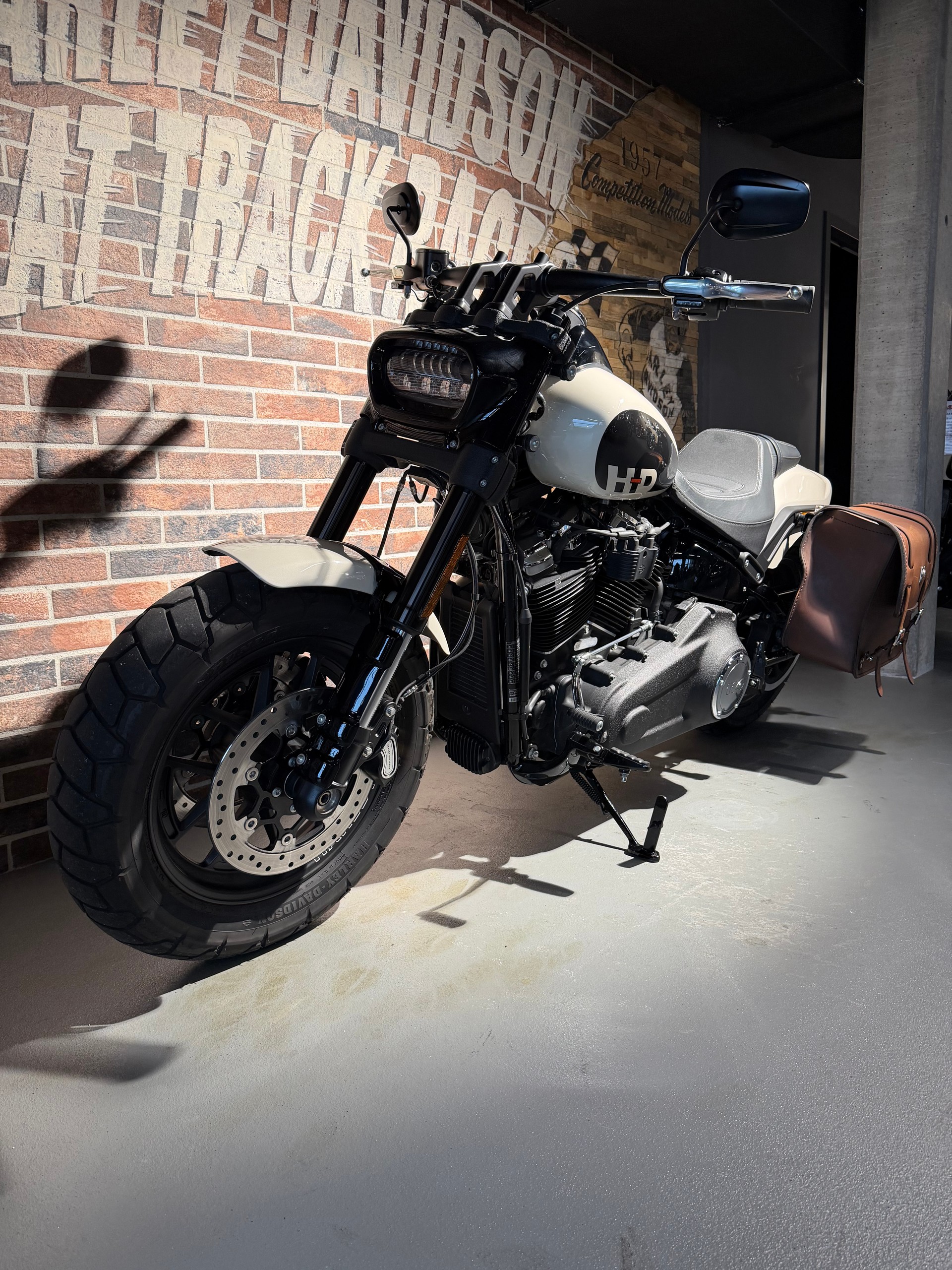 HARLEY-DAVIDSON FXFBS Fat Bob 114-image-1