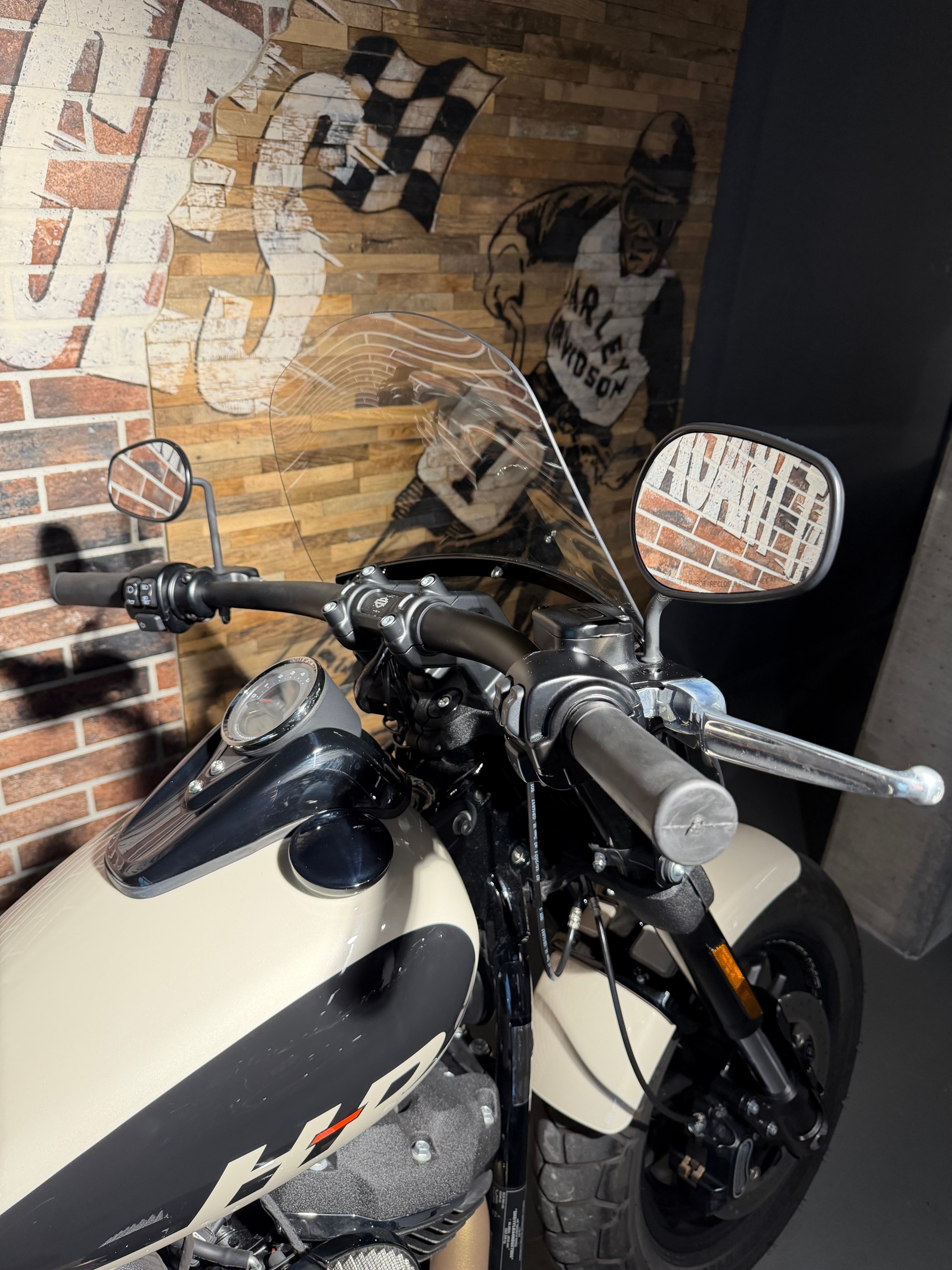 HARLEY-DAVIDSON FXFBS Fat Bob 114-image-13