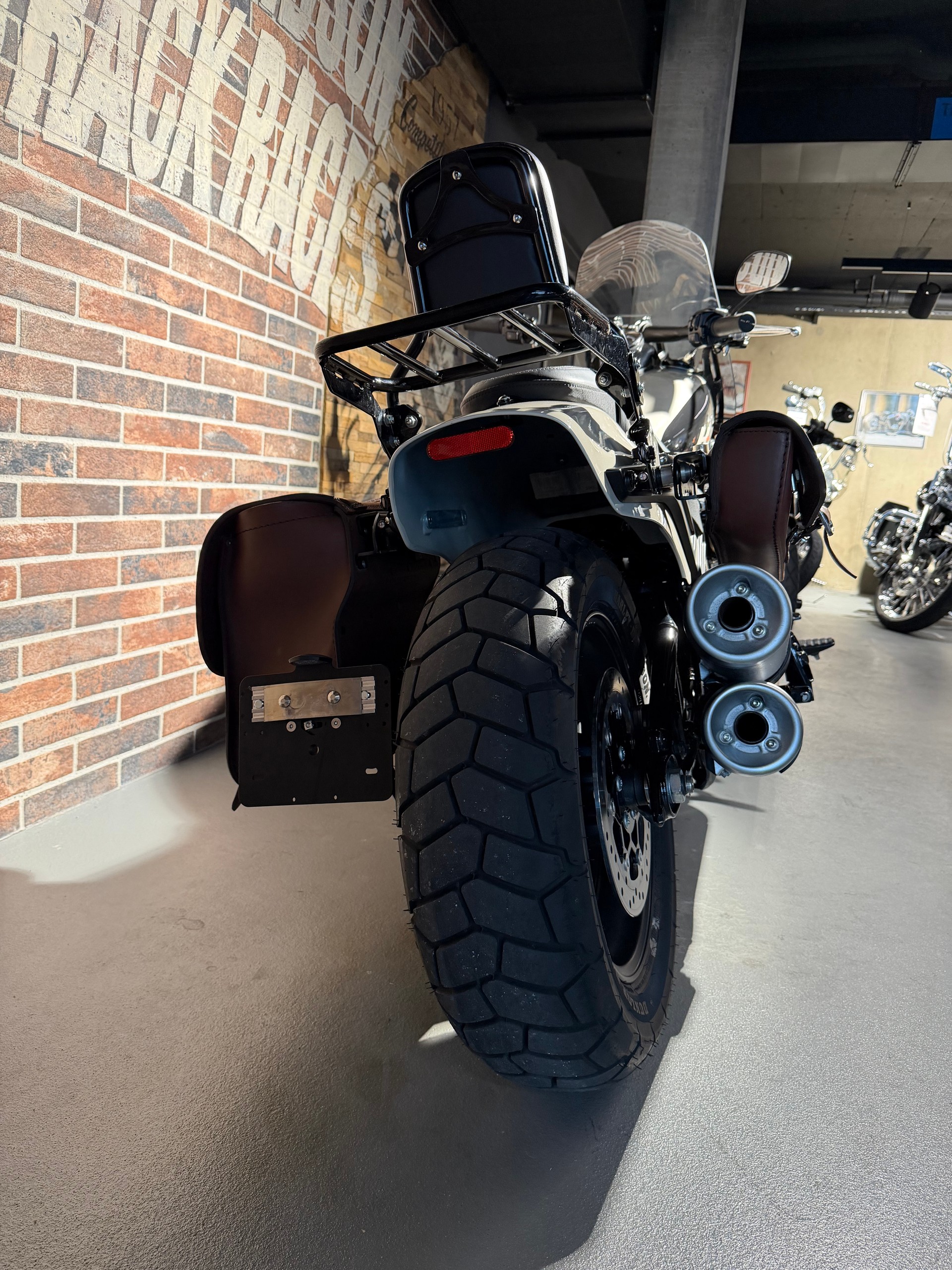 HARLEY-DAVIDSON FXFBS Fat Bob 114-image-11