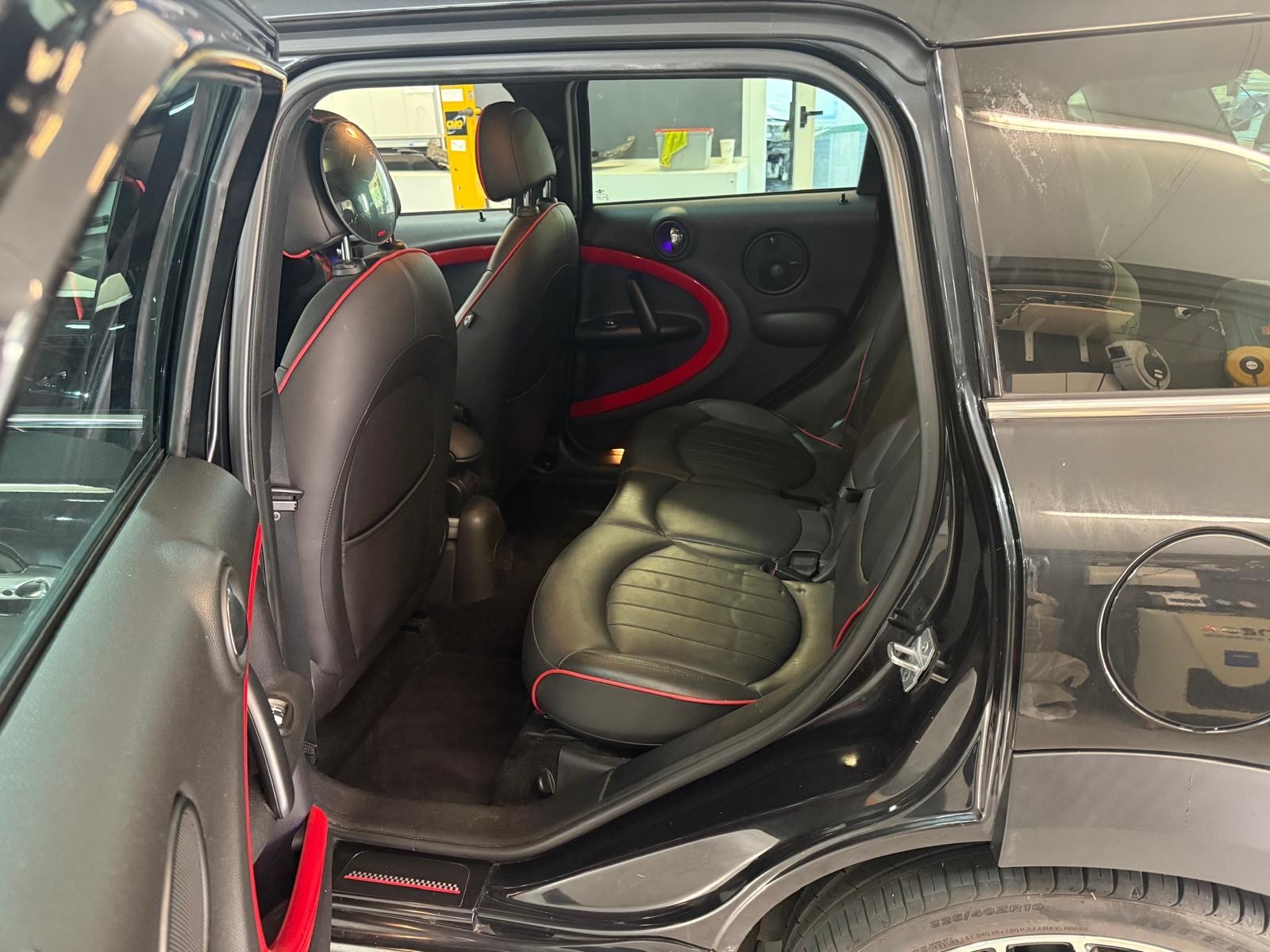 MINI Countryman John Cooper Works ALL4 Steptronic-image-9