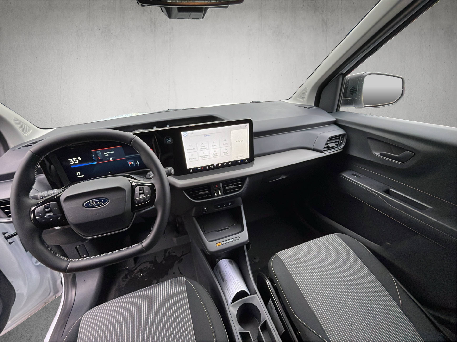 FORD E-Transit Courier Van Trend-image-14