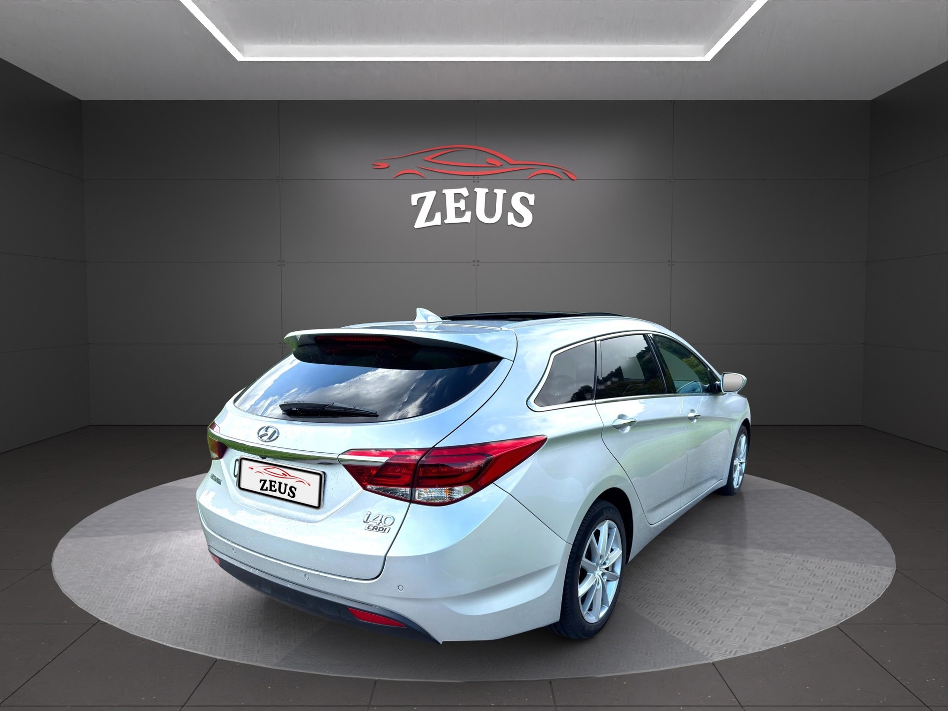 HYUNDAI i40 Wagon 1.7 CRDI Vertex Automatic-image-5