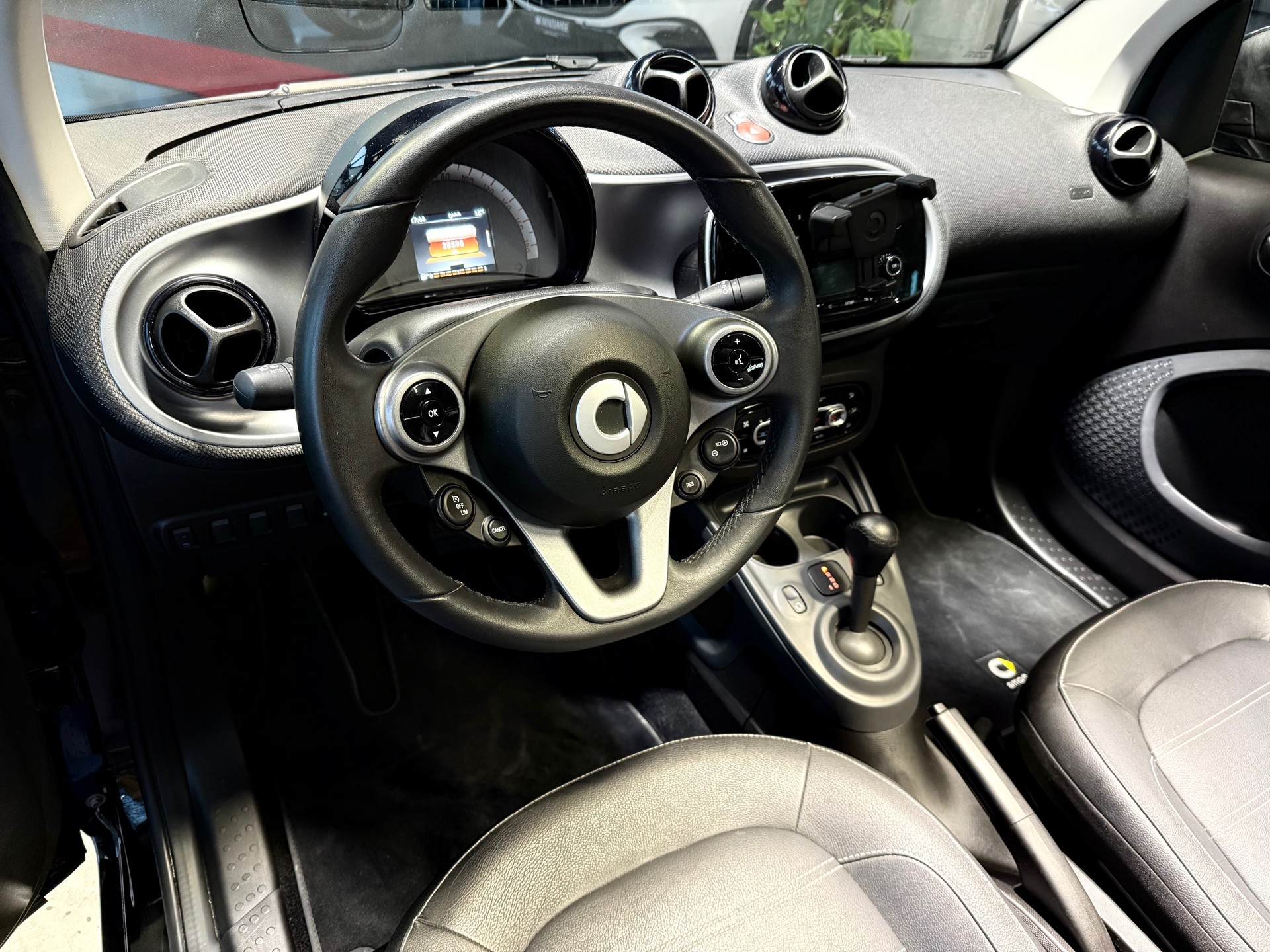 SMART fortwo prime twinmatic-image-7
