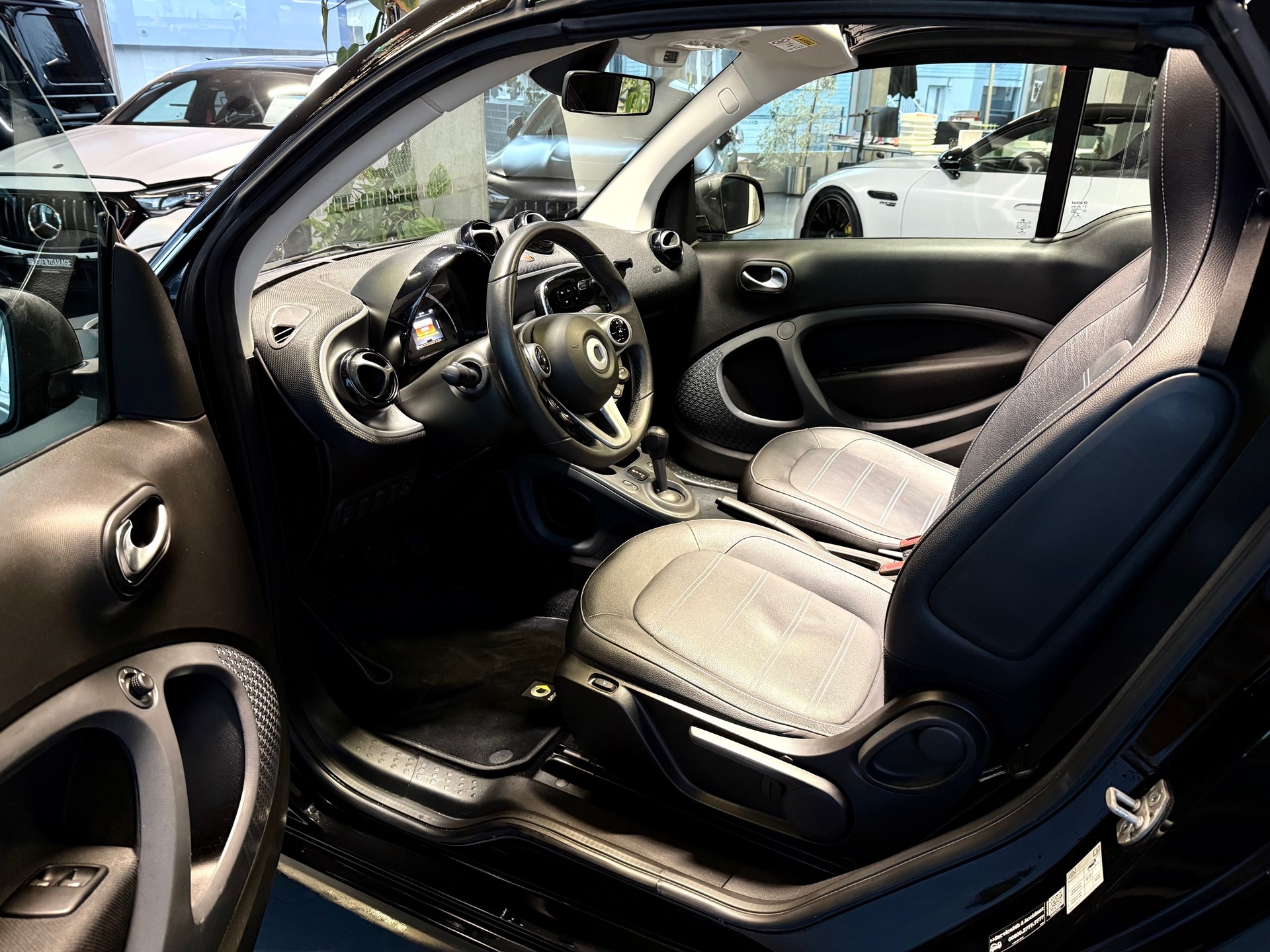 SMART fortwo prime twinmatic-image-9