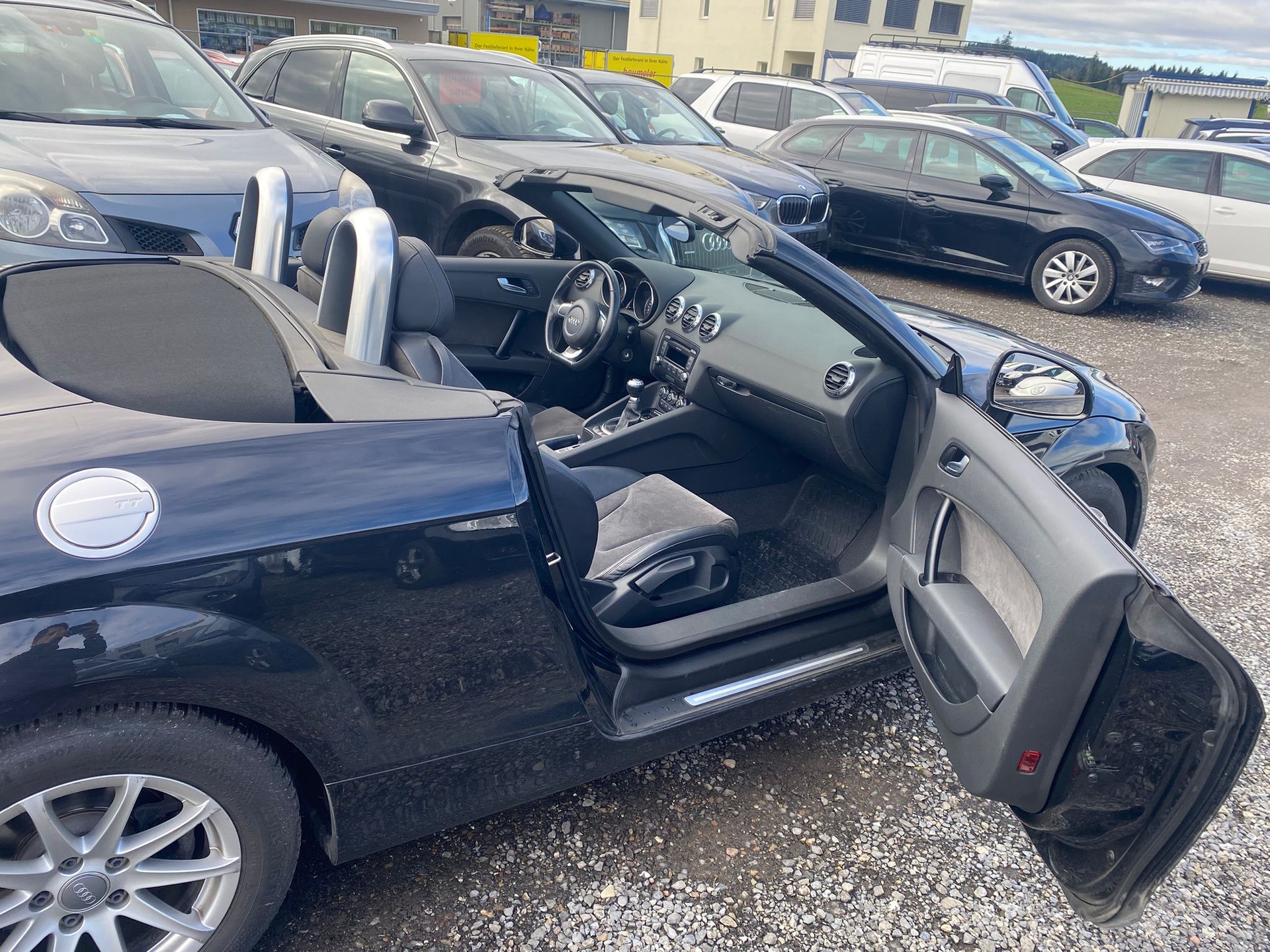 AUDI TT Roadster 2.0 TFSI-image-4