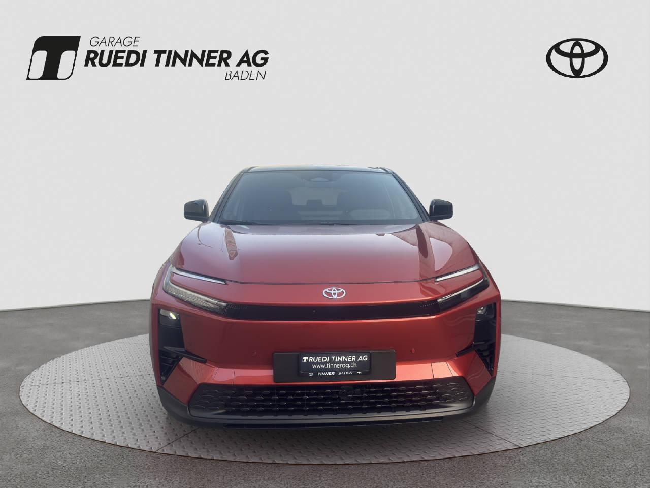 TOYOTA C-HR+ Premium AWD-showroom-element-1