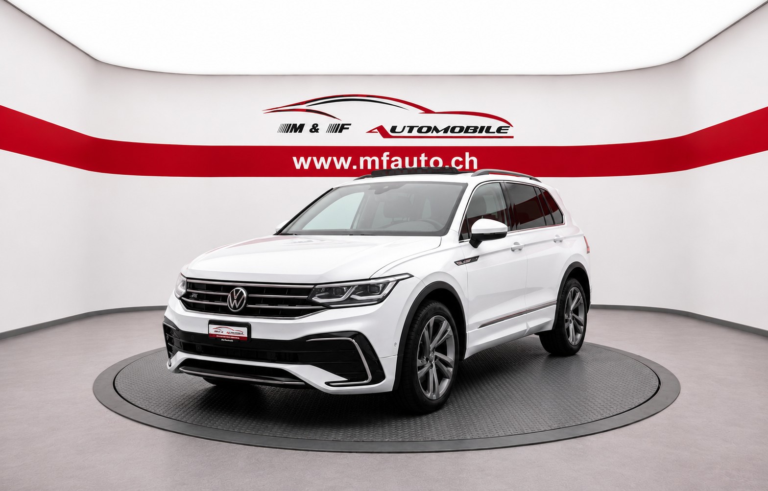 VW Tiguan 2.0 TDI SCR R-Line DSG CH FAHRZEUG