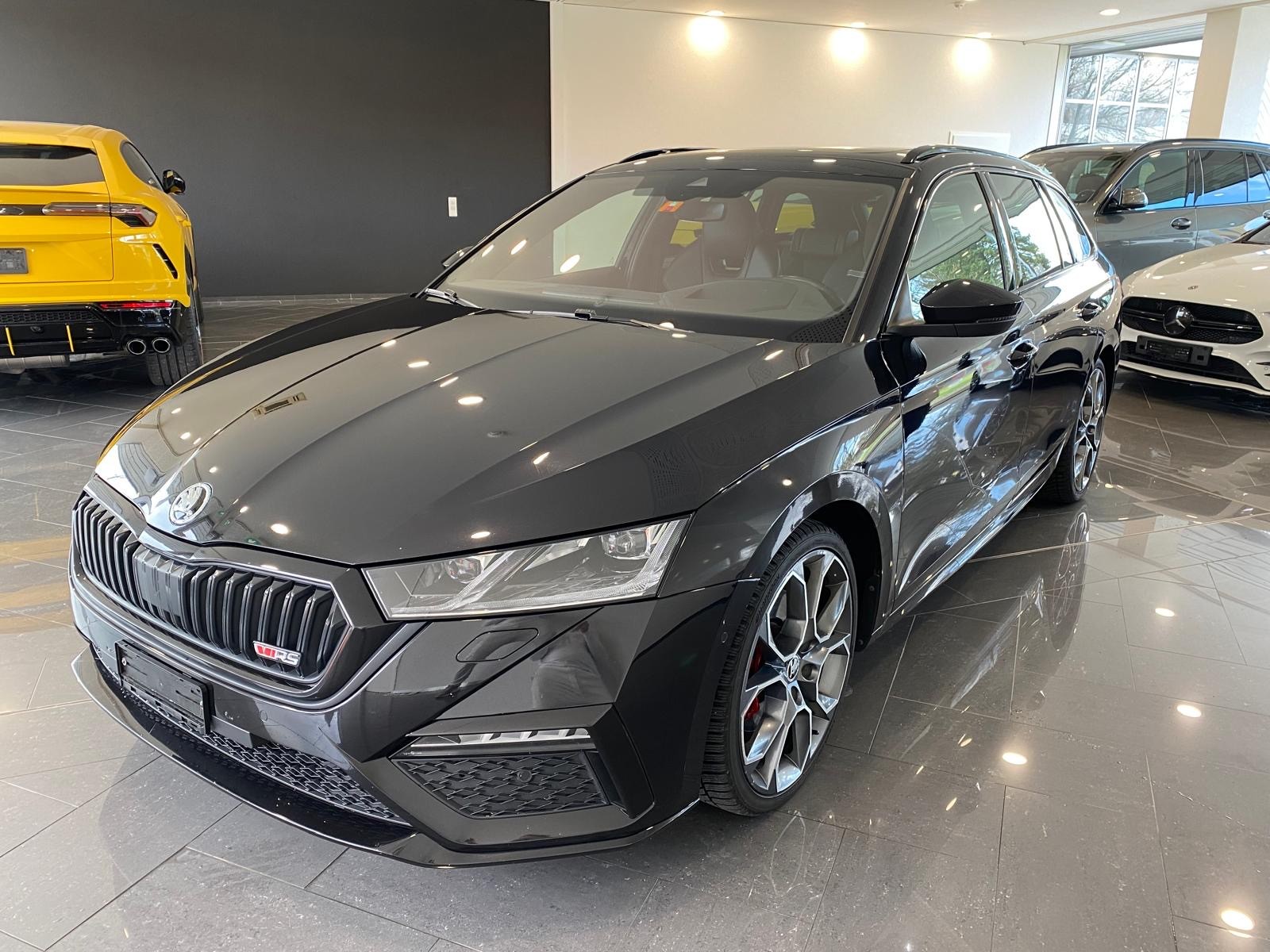 SKODA Octavia Combi 2.0 TDI DSG RS 4x4