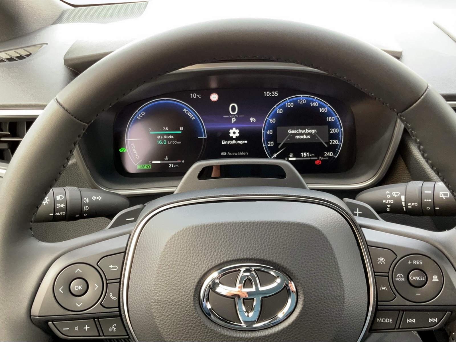 TOYOTA Corolla Touring Sports 2.0 HSD Swiss Edition-image-2