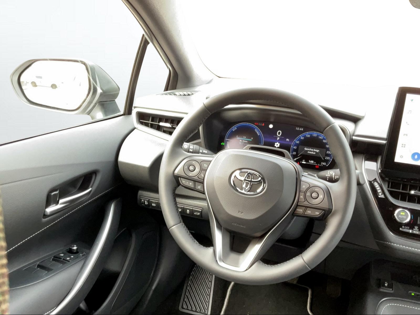 TOYOTA Corolla Touring Sports 2.0 HSD Swiss Edition-image-5