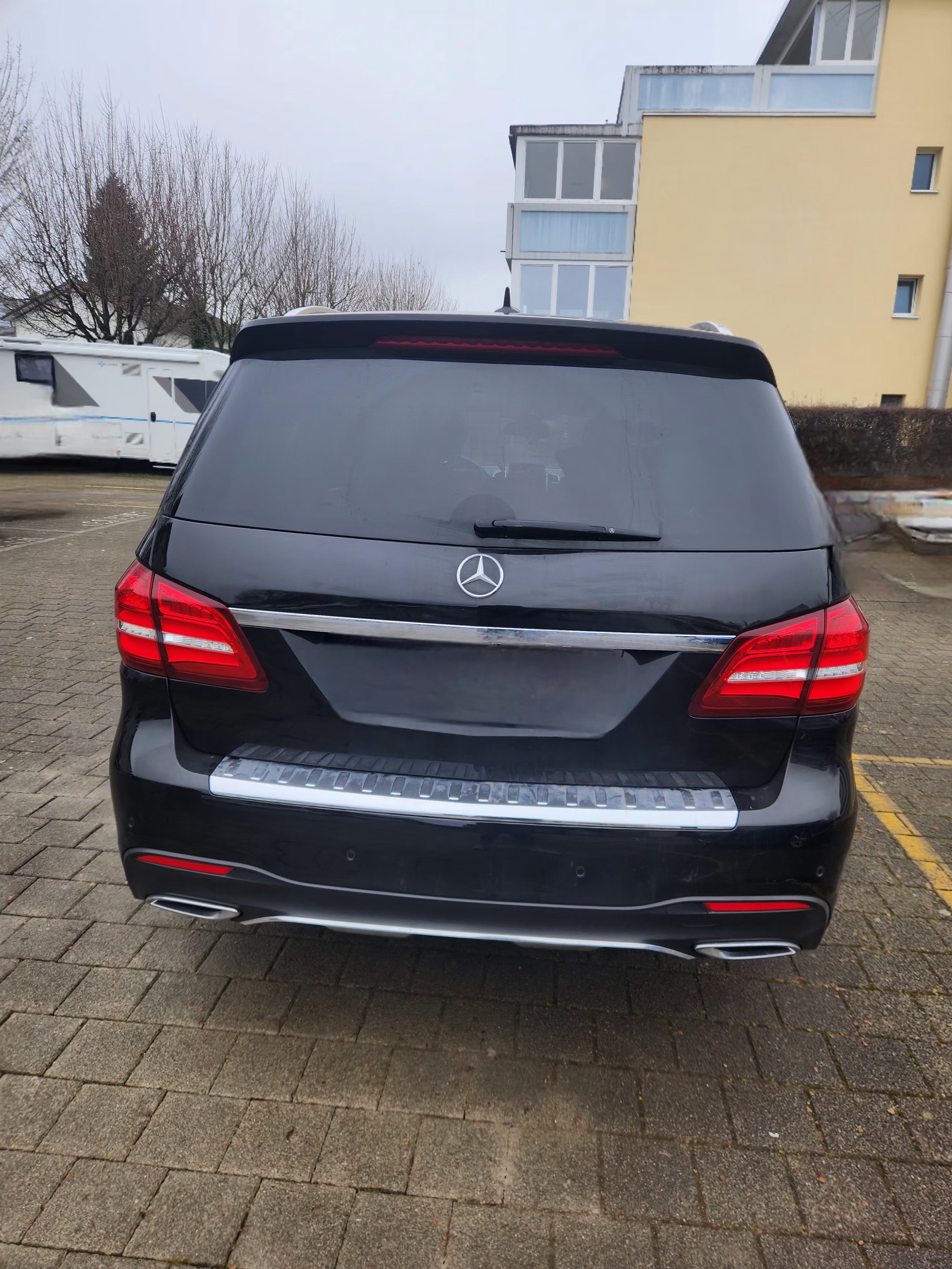 MERCEDES-BENZ GLS 350 d 4Matic 9G-TRONIC-image-1