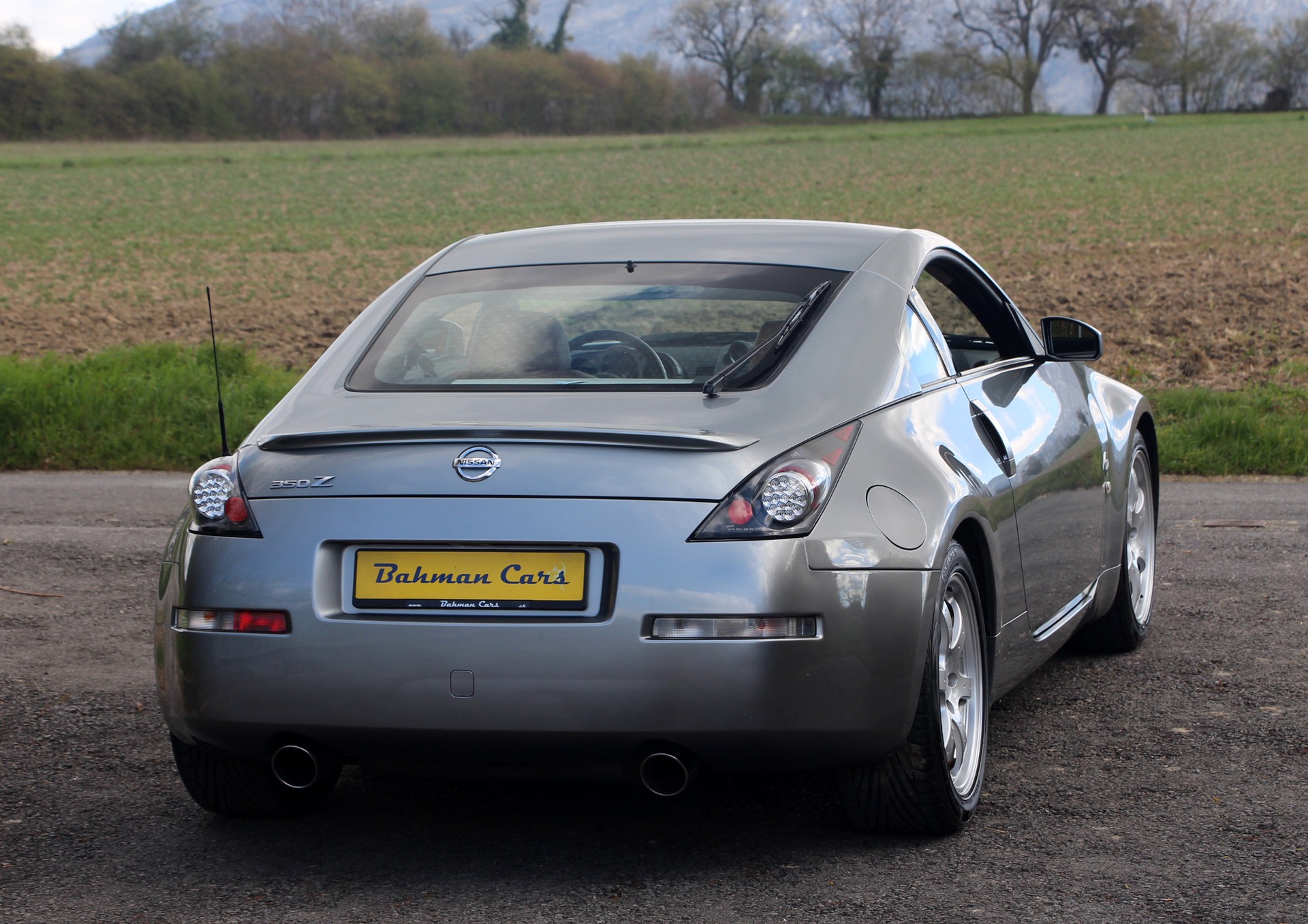 NISSAN 350 Z Pack-showroom-element-3