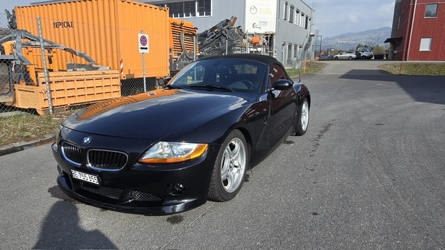 BMW Z4 3.0i Roadster-image-3