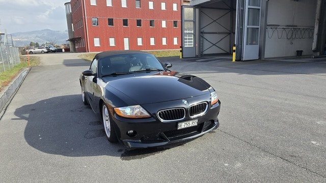 BMW Z4 3.0i Roadster-image-1