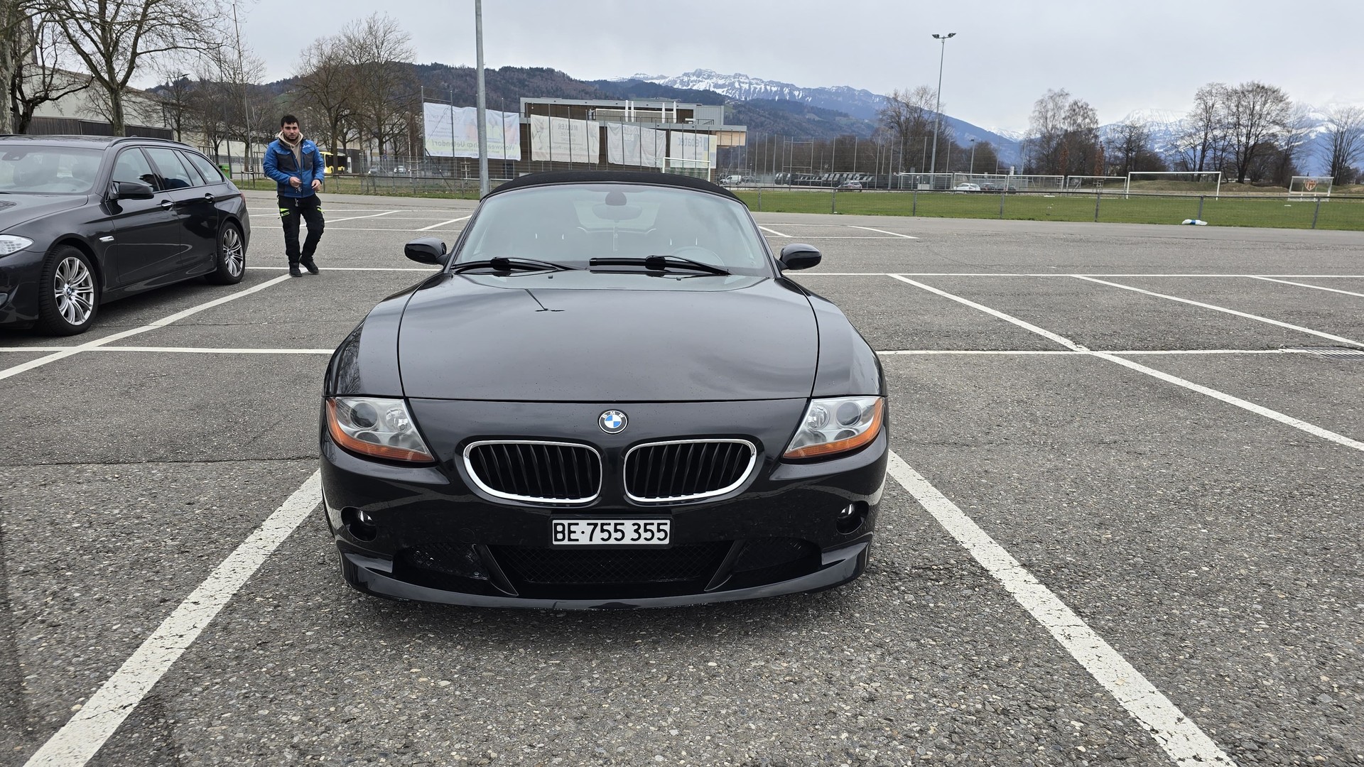 BMW Z4 3.0i Roadster-image-8