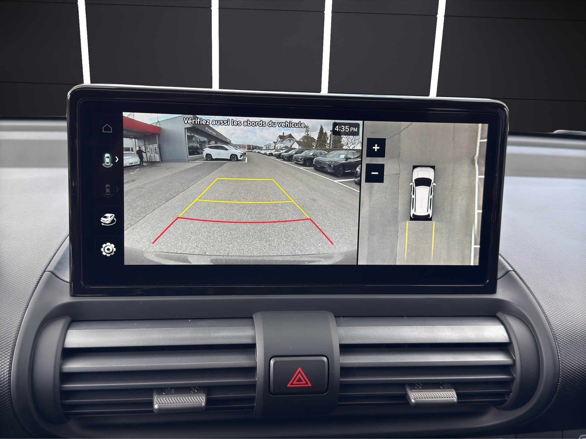 HYUNDAI Inster 49kWh Vertex-image-11