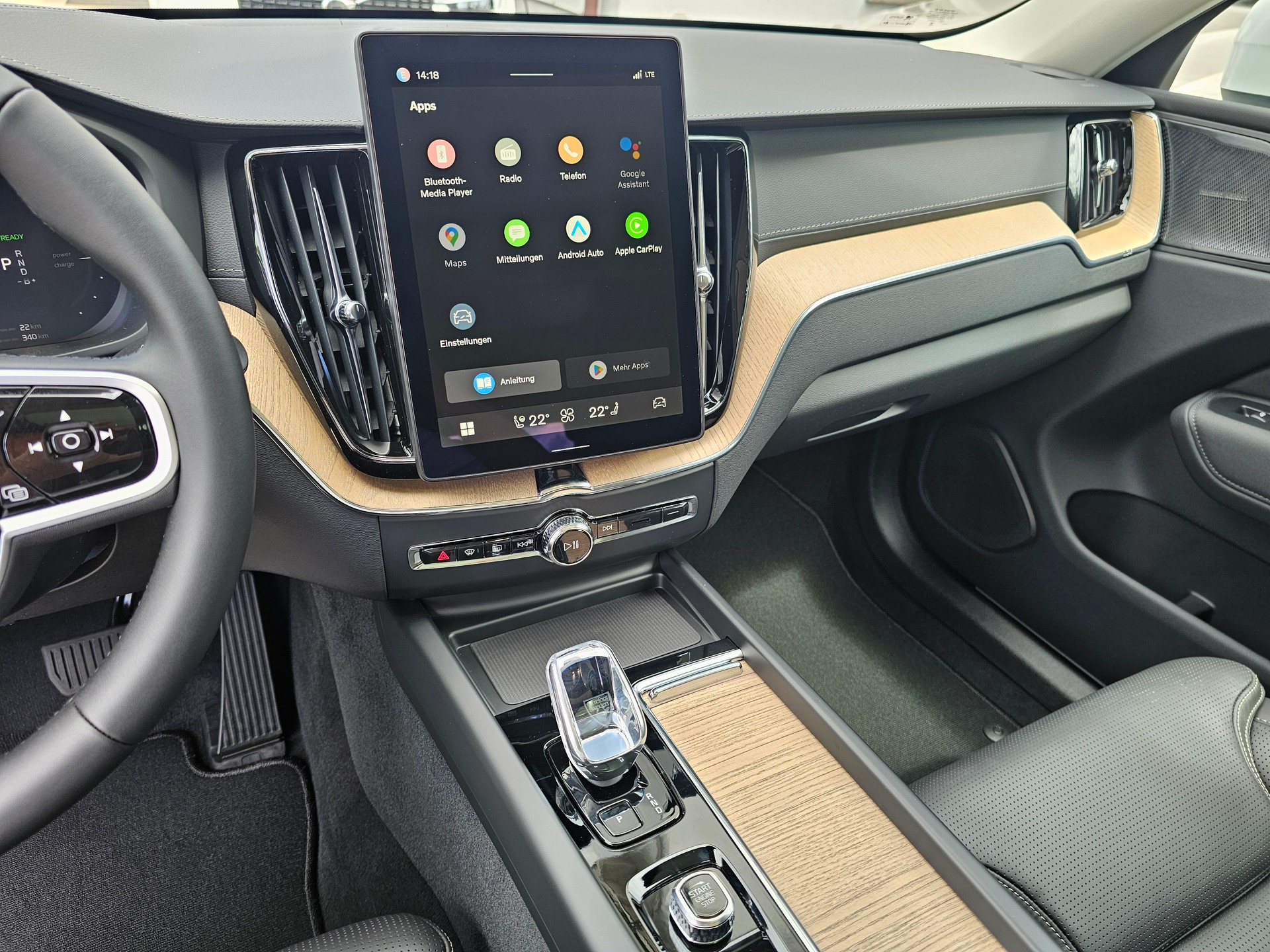 VOLVO XC60 2.0 T6 TE Ultra Bright eAWD-image-11